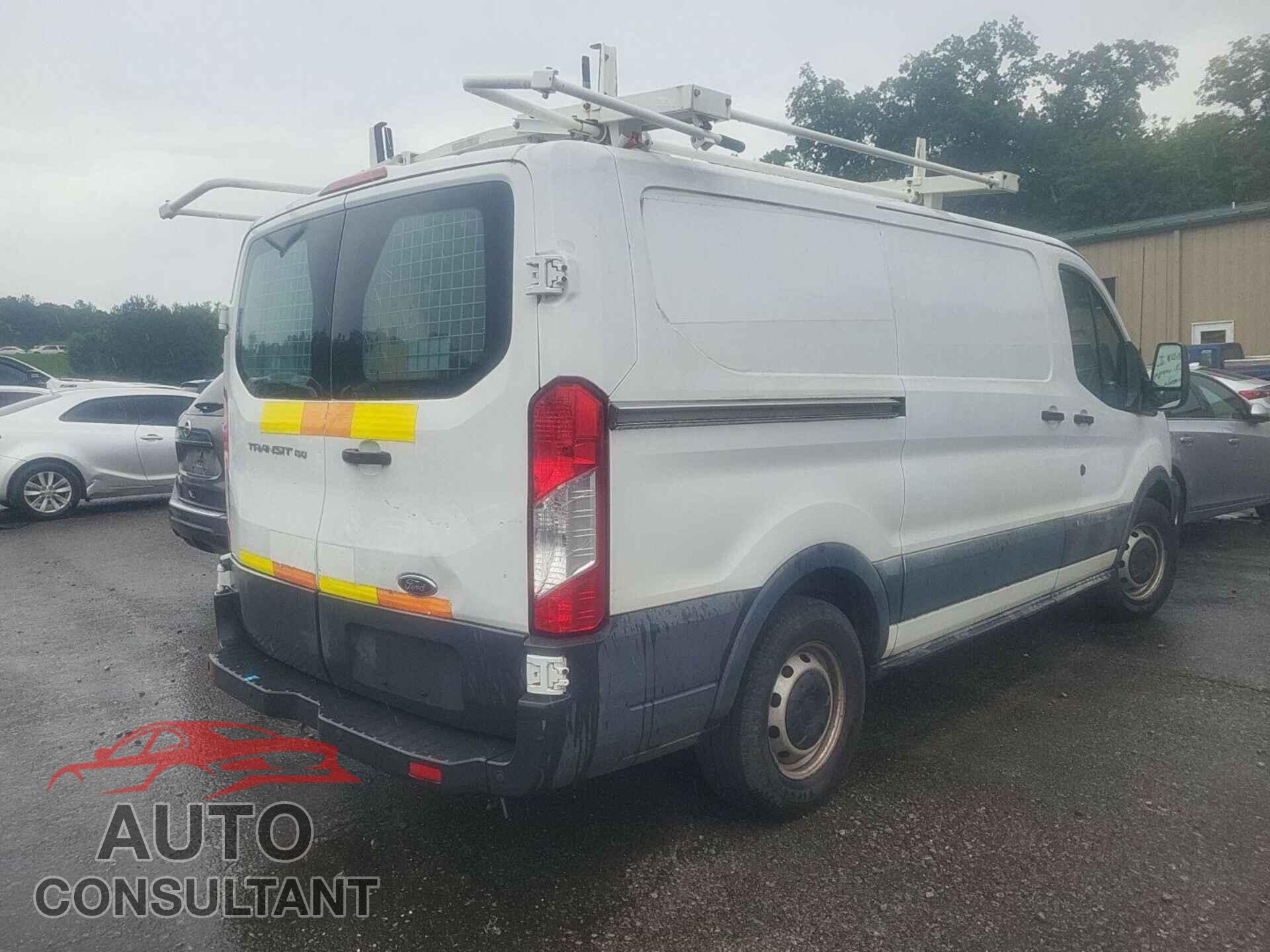FORD TRANSIT 2015 - 1FTNE1YM0FKA91529