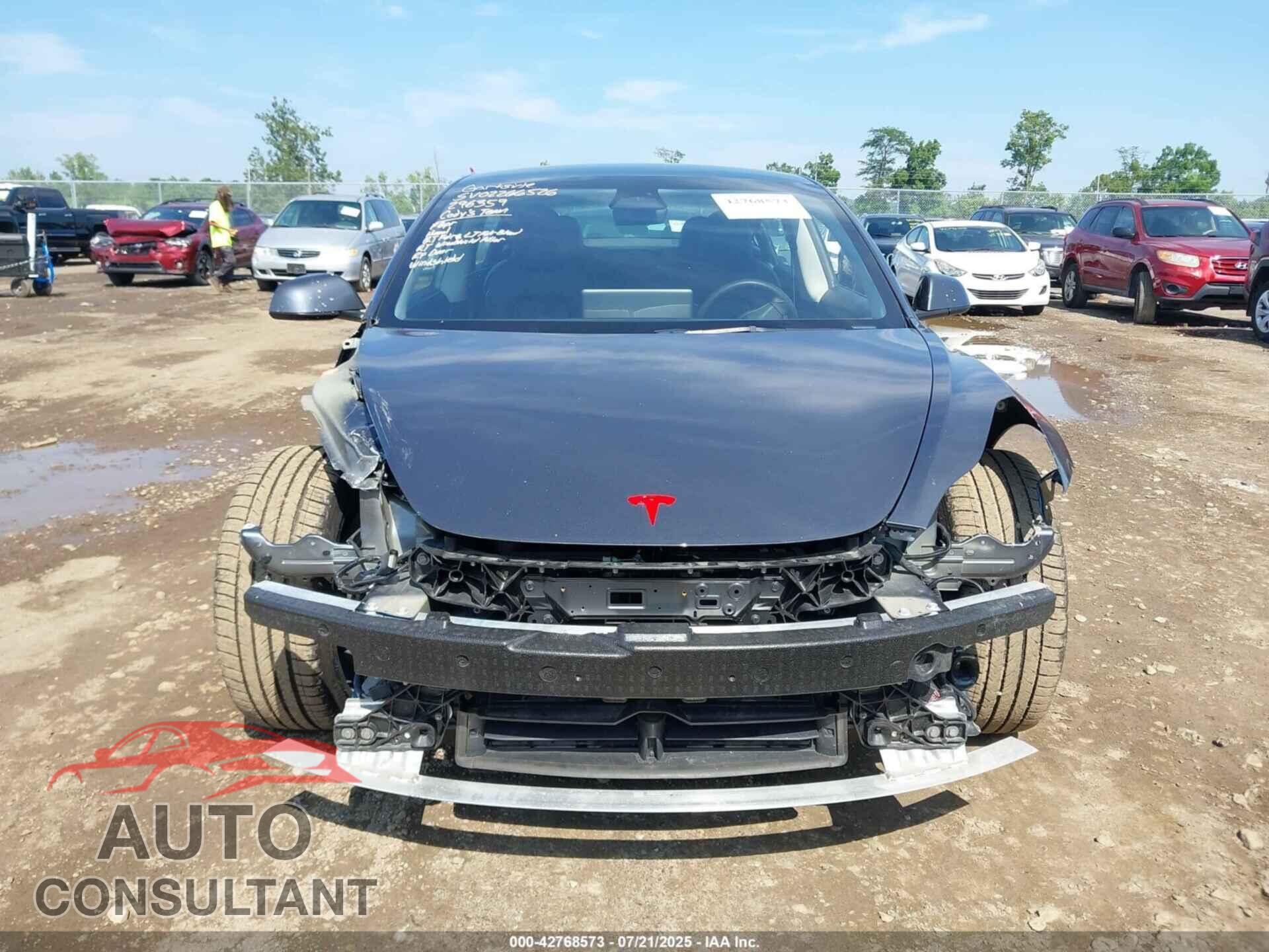 TESLA MODEL 3 2022 - 5YJ3E1EC9NF296359
