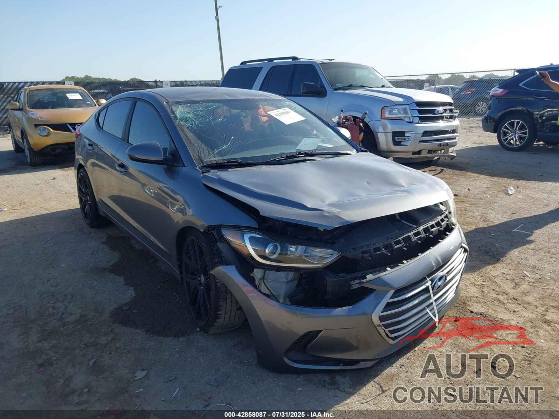 HYUNDAI ELANTRA 2018 - 5NPD74LF4JH278876