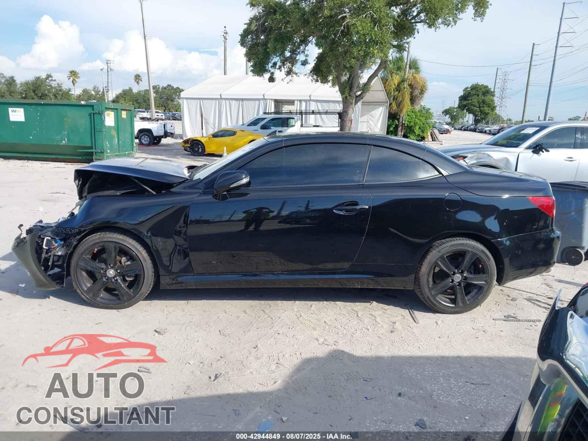 LEXUS IS 250C 2012 - JTHFF2C28C2523601