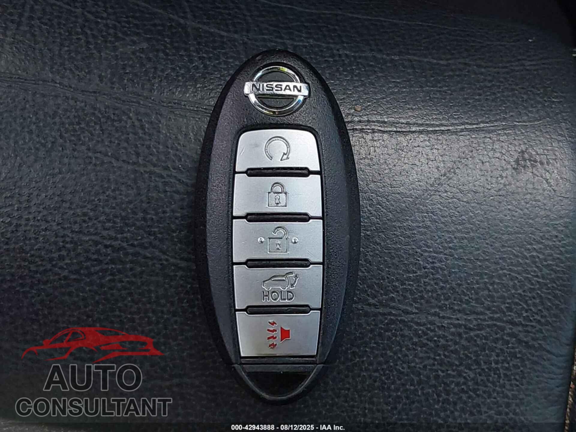 NISSAN PATHFINDER 2015 - 5N1AR2MM9FC671303