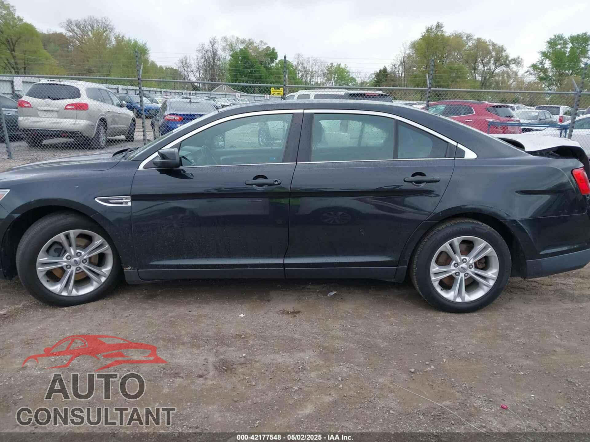 FORD TAURUS 2013 - 1FAHP2E87DG203558