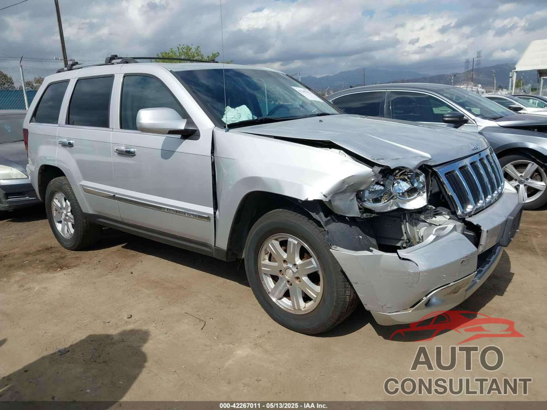 JEEP GRAND CHEROKEE 2010 - 1J4PR5GK5AC111713