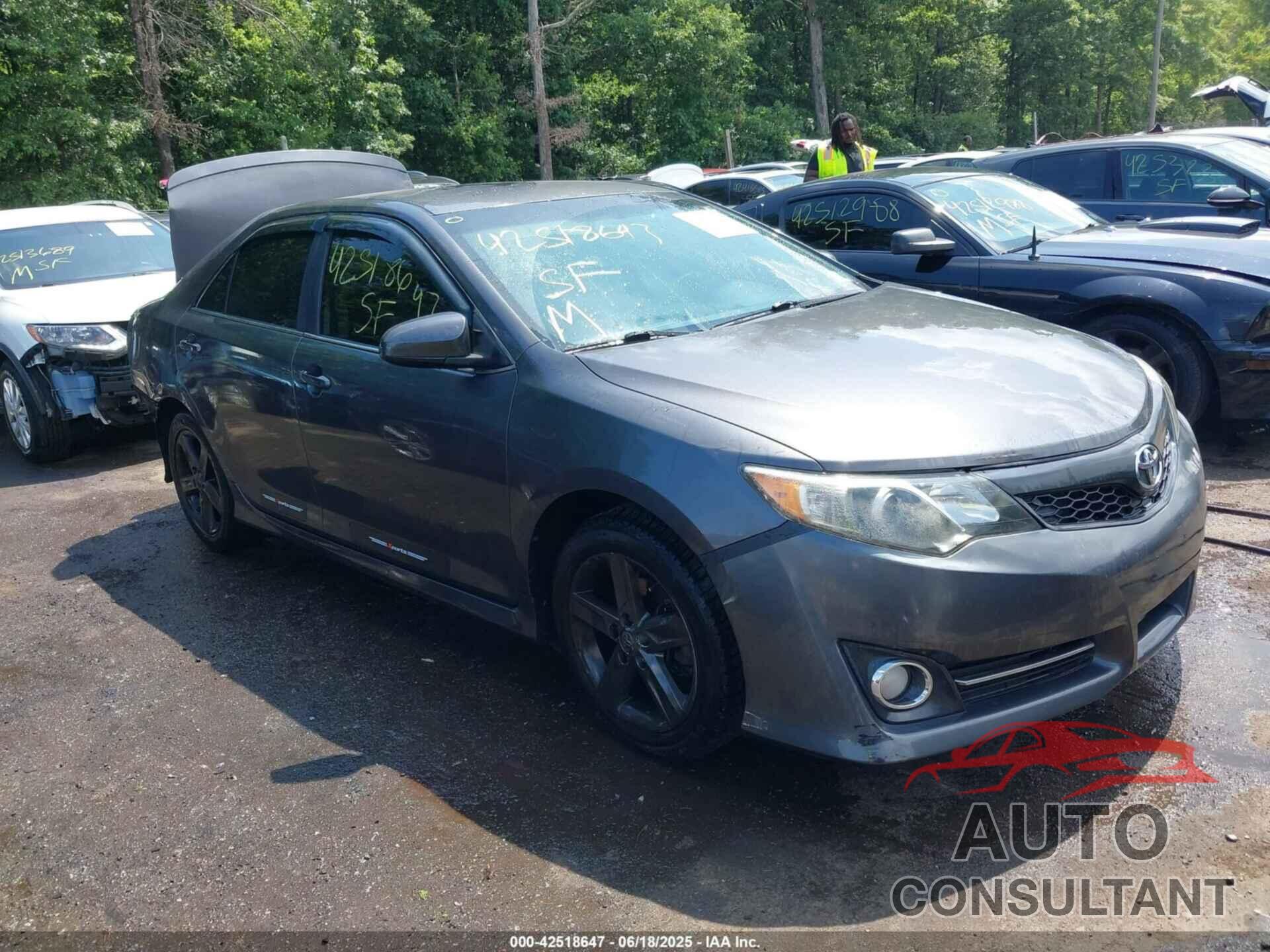 TOYOTA CAMRY 2014 - 4T1BF1FK9EU327546
