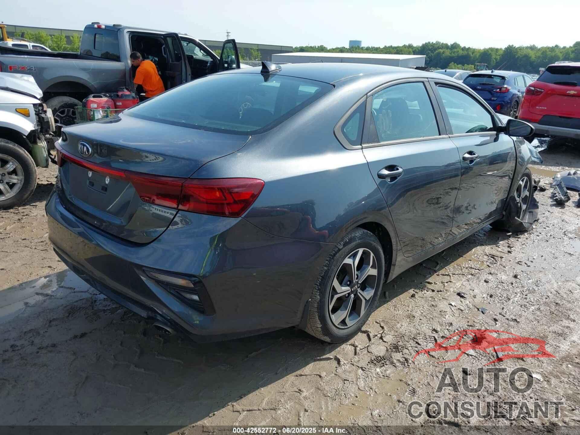 KIA FORTE 2019 - 3KPF24AD1KE076821