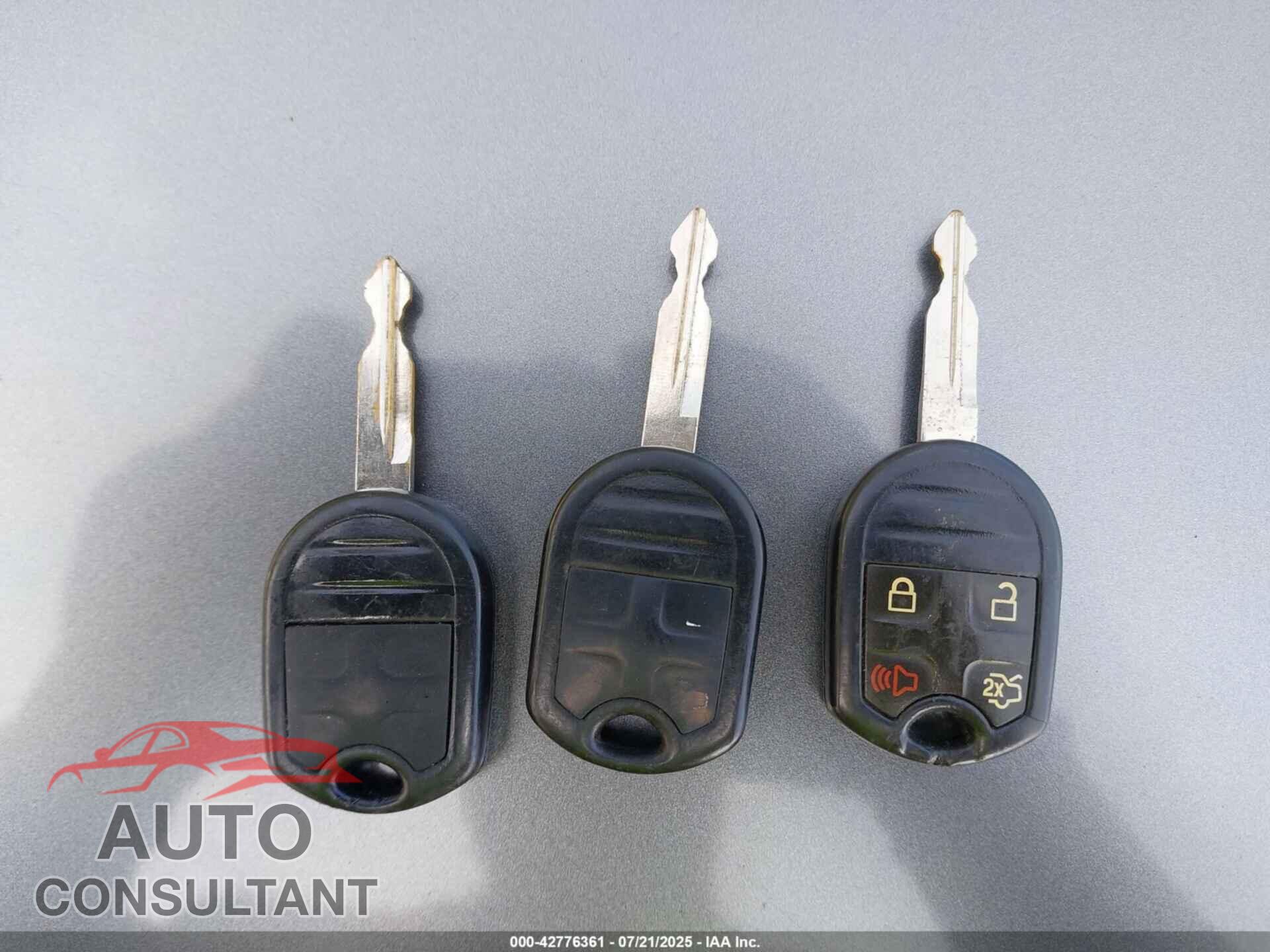 FORD MUSTANG 2014 - 1ZVBP8AM4E5278508