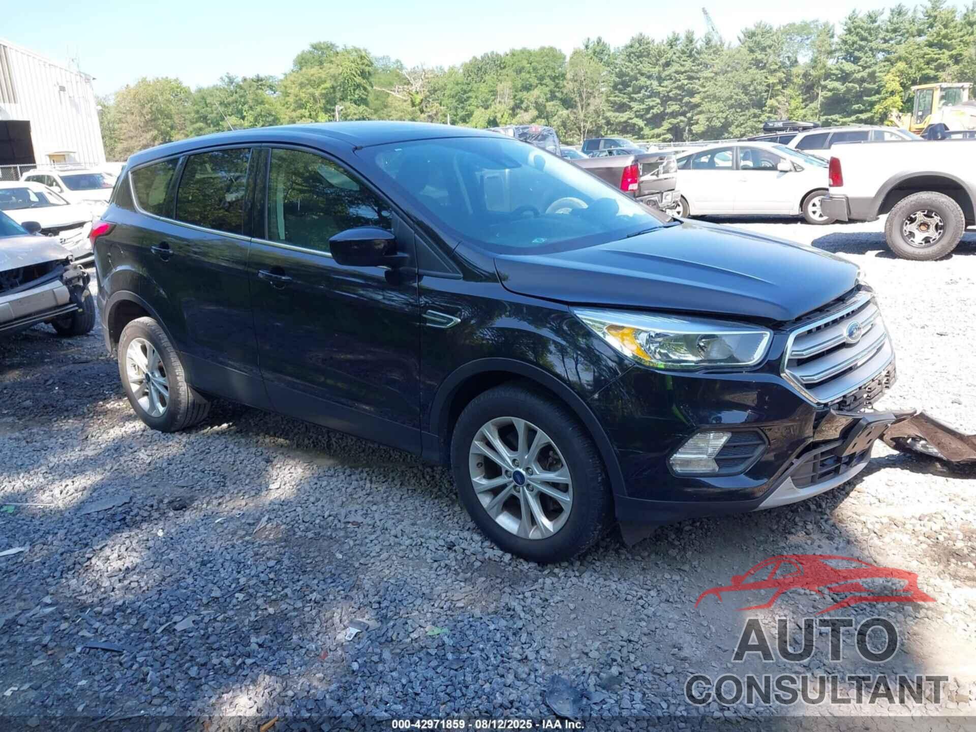 FORD ESCAPE 2019 - 1FMCU9GD0KUA37412
