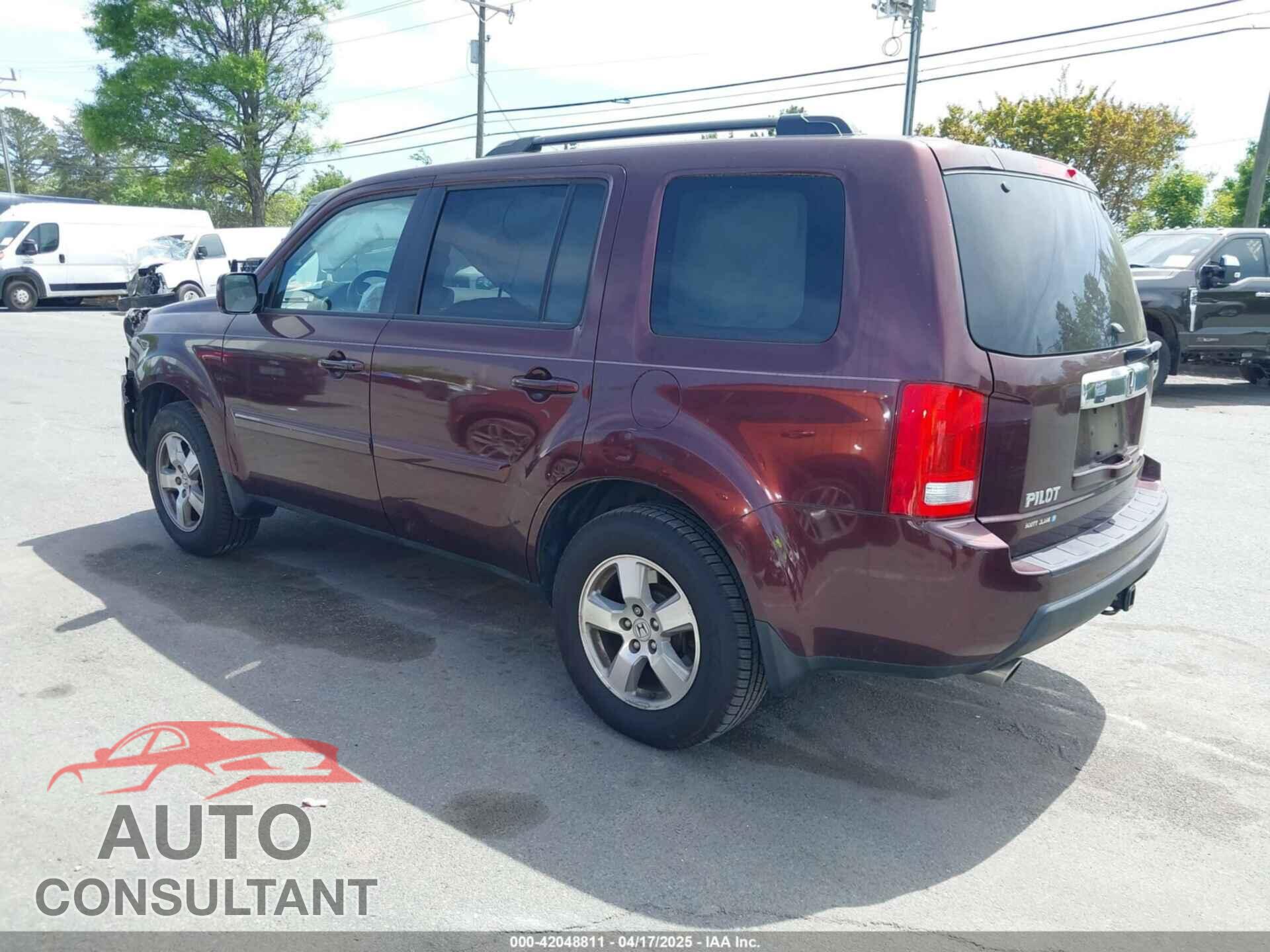 HONDA PILOT 2011 - 5FNYF4H59BB090116