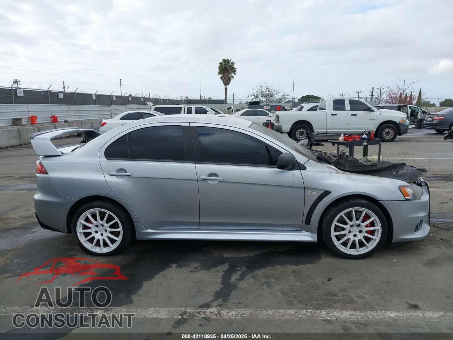 MITSUBISHI LANCER EVOLUTION 2011 - JA32W8FV6BU046340