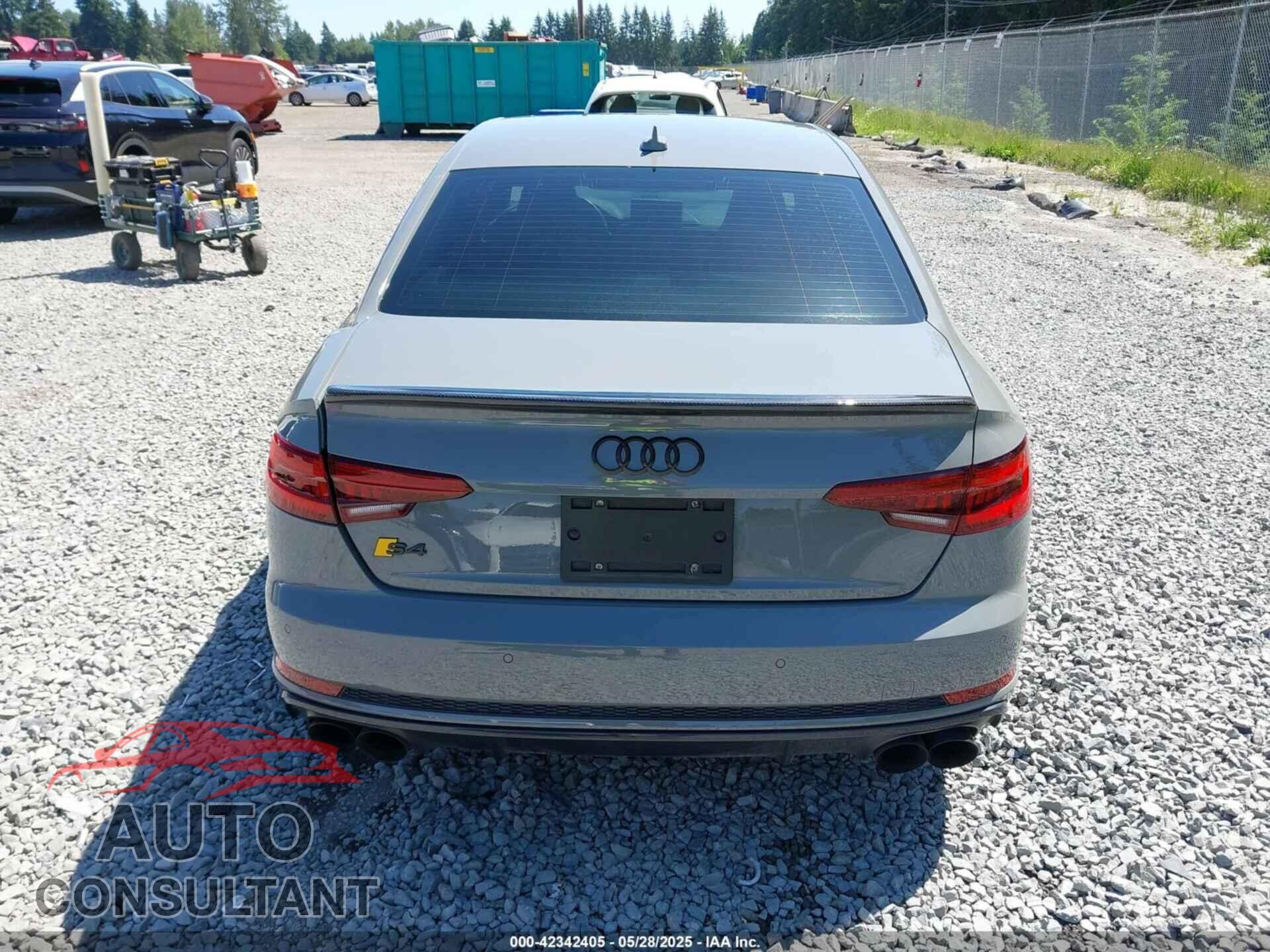 AUDI S4 2019 - WAUB4AF48KA006054