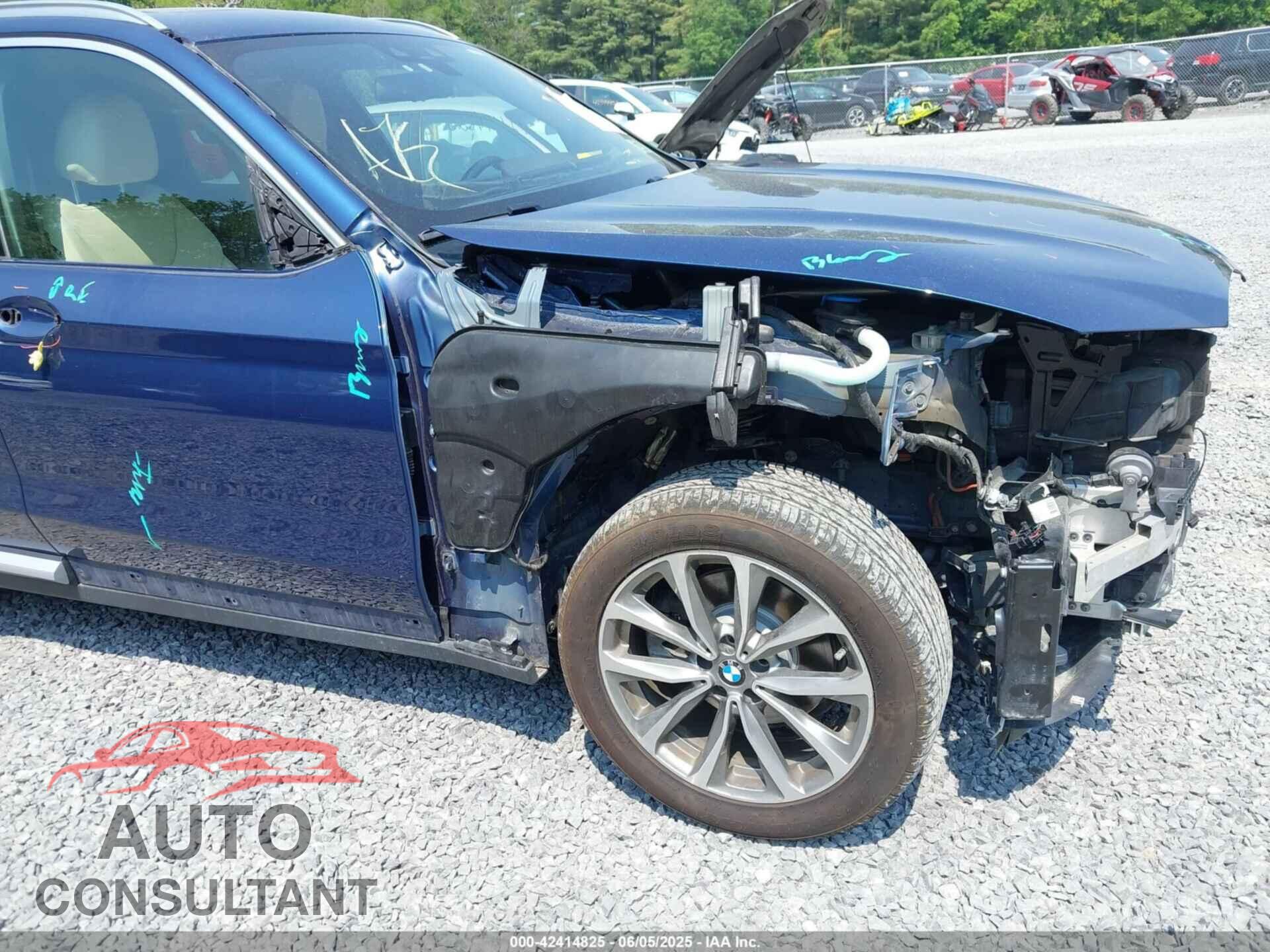 BMW X3 2019 - 5UXTR9C51KLD92259