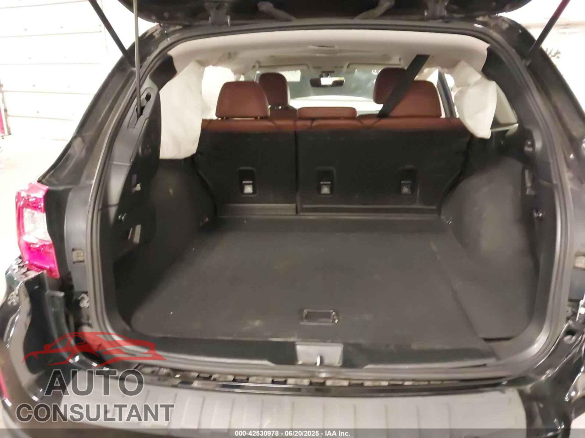 SUBARU OUTBACK 2017 - 4S4BSETCXH3295331