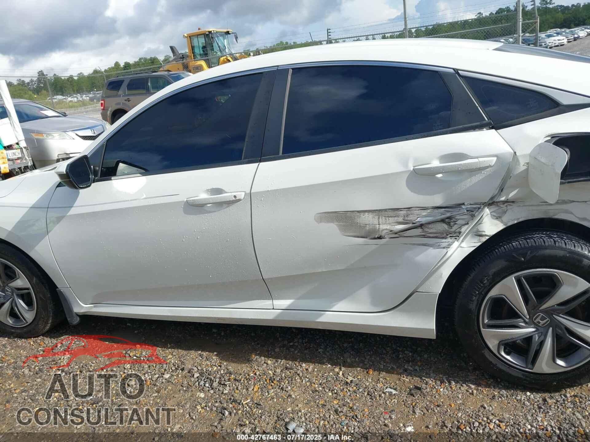 HONDA CIVIC 2019 - 2HGFC2F66KH571677
