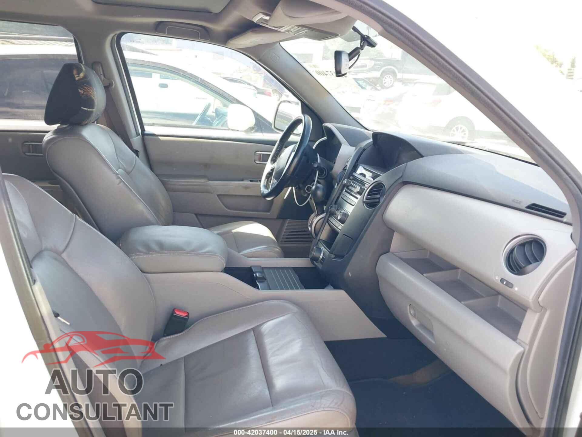 HONDA PILOT 2013 - 5FNYF3H62DB015375