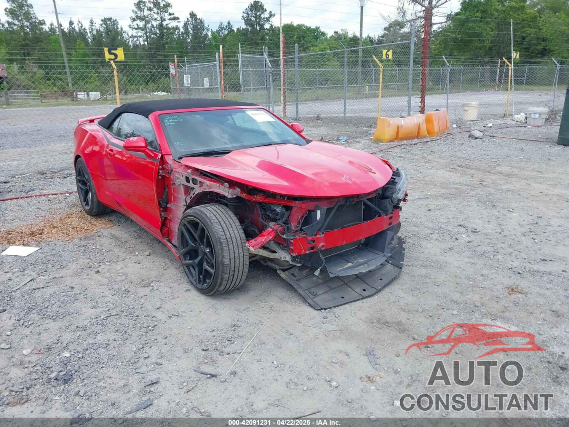 CHEVROLET CAMARO 2019 - 1G1FB3DS4K0127377