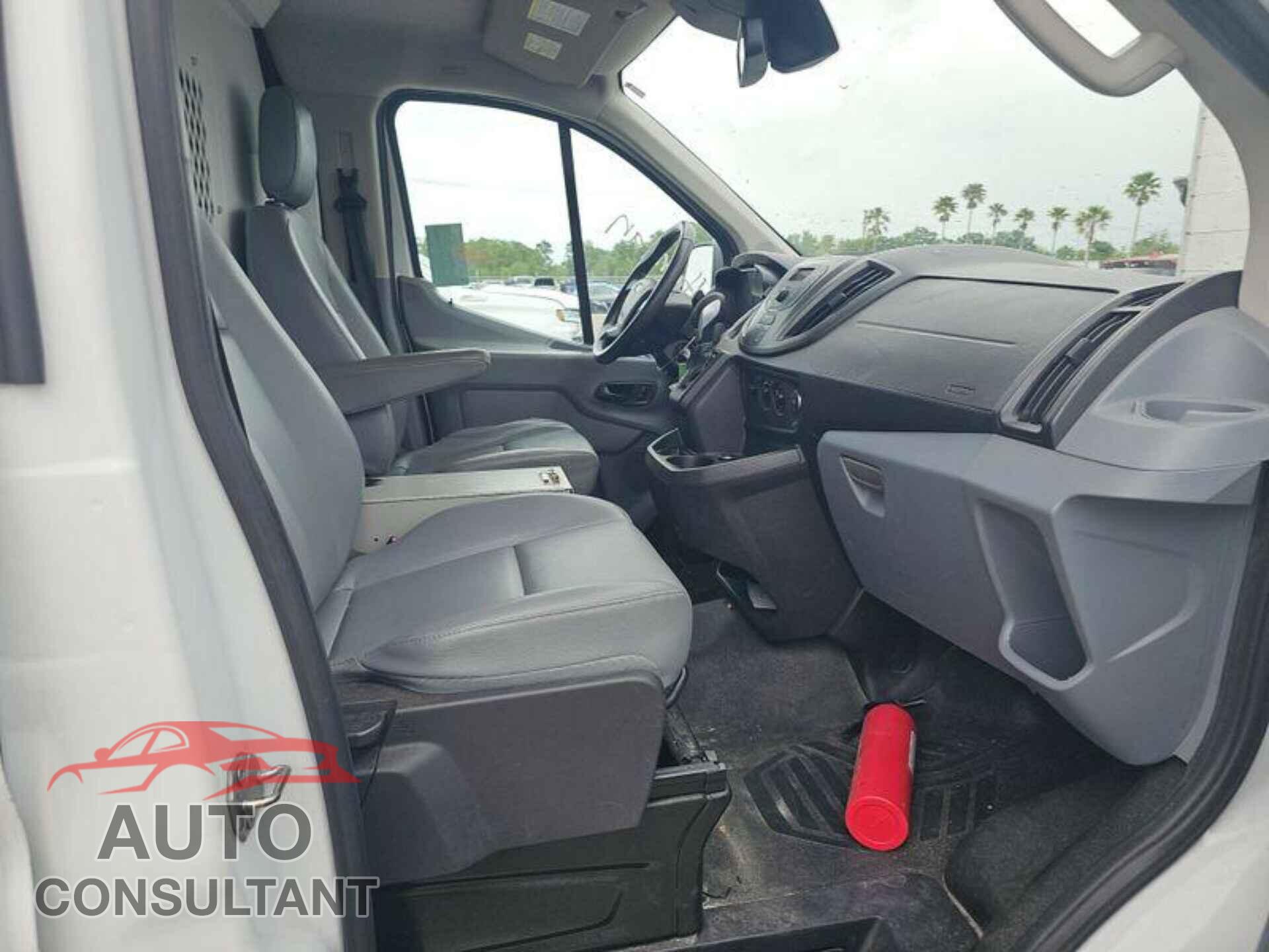 FORD TRANSIT 2016 - 1FTYE1YM0GKB15598