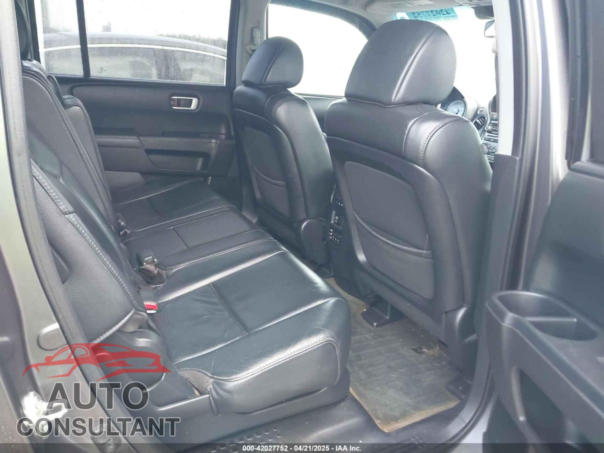 HONDA PILOT 2014 - 5FNYF3H92EB024914