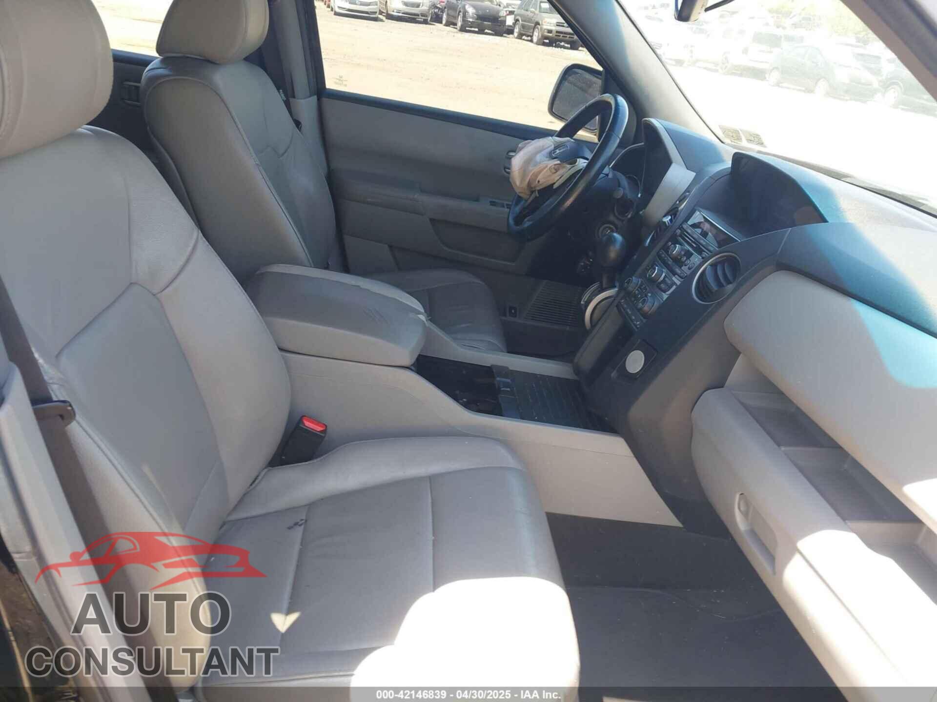 HONDA PILOT 2012 - 5FNYF4H57CB083232