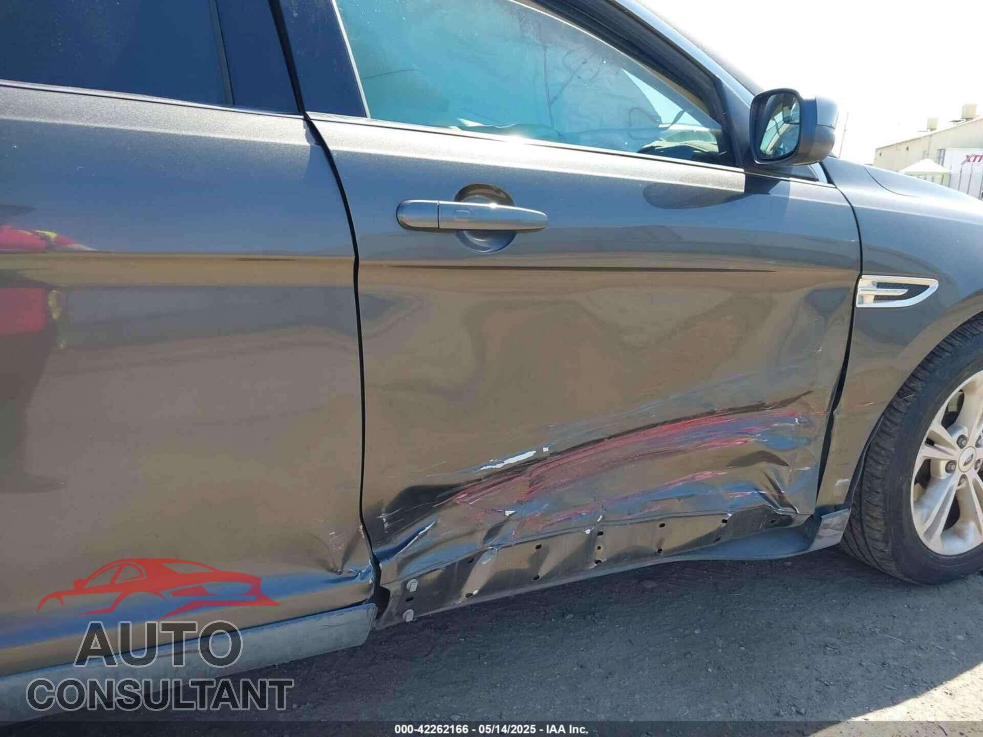 FORD TAURUS 2015 - 1FAHP2E83FG184588