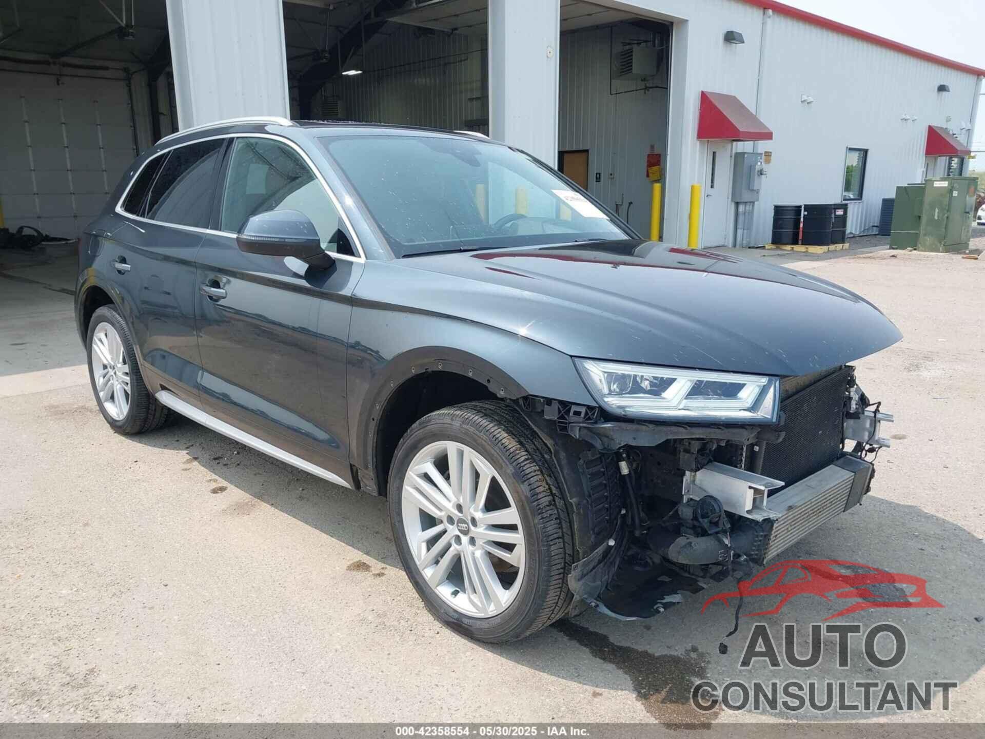 AUDI Q5 2018 - WA1CNBFY7J2062678