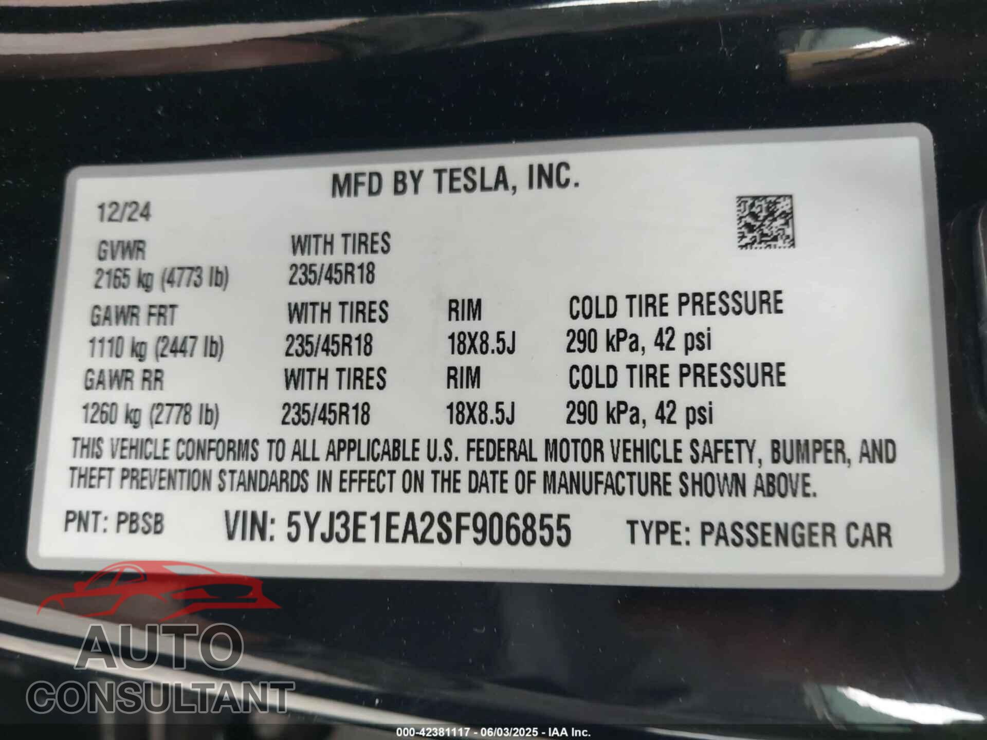 TESLA MODEL 3 2025 - 5YJ3E1EA2SF906855