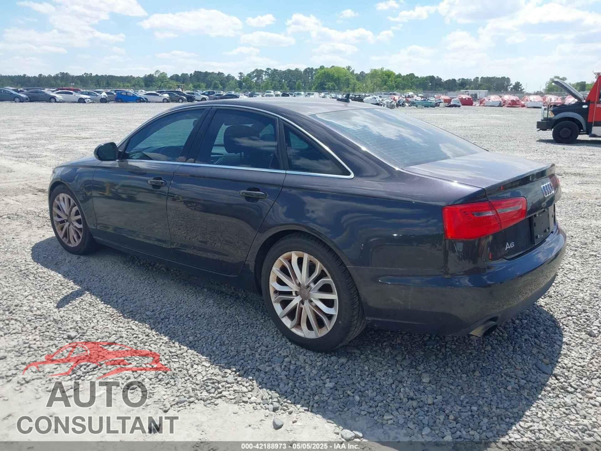 AUDI A6 2012 - WAUDFAFC8CN156315