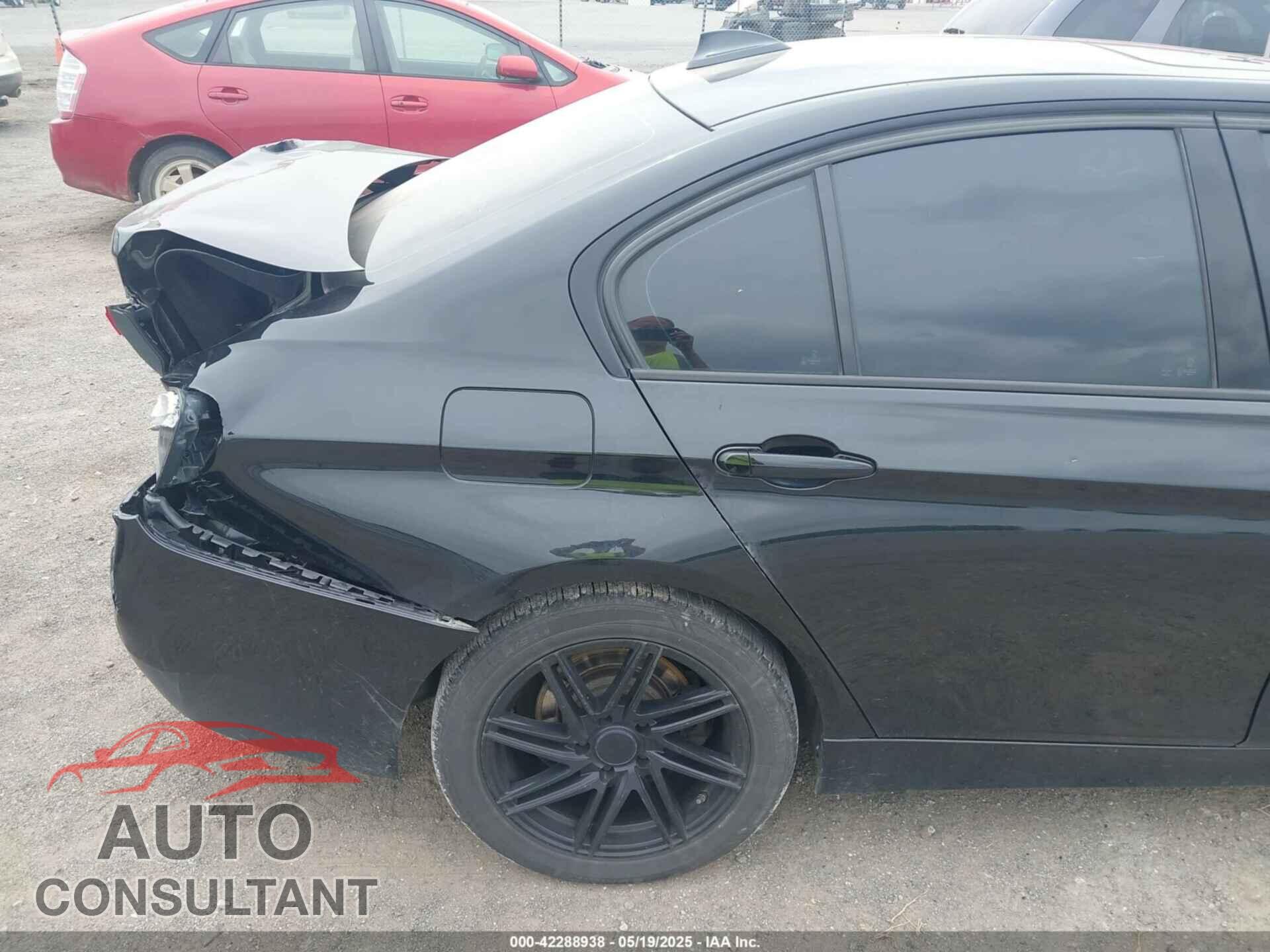 BMW 328I 2016 - WBA8E9G53GNT88586