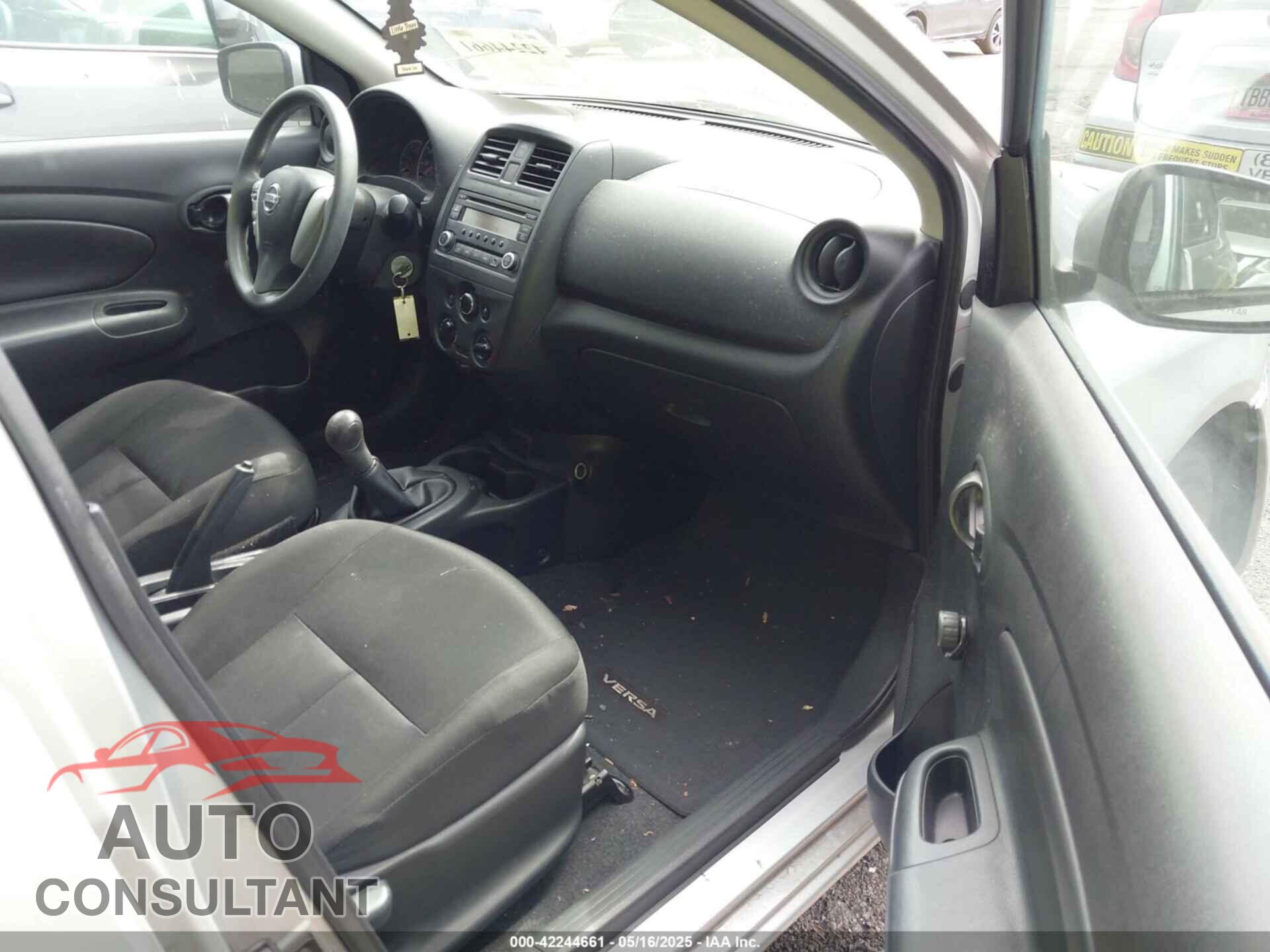 NISSAN VERSA 2017 - 3N1CN7AP2HL824506