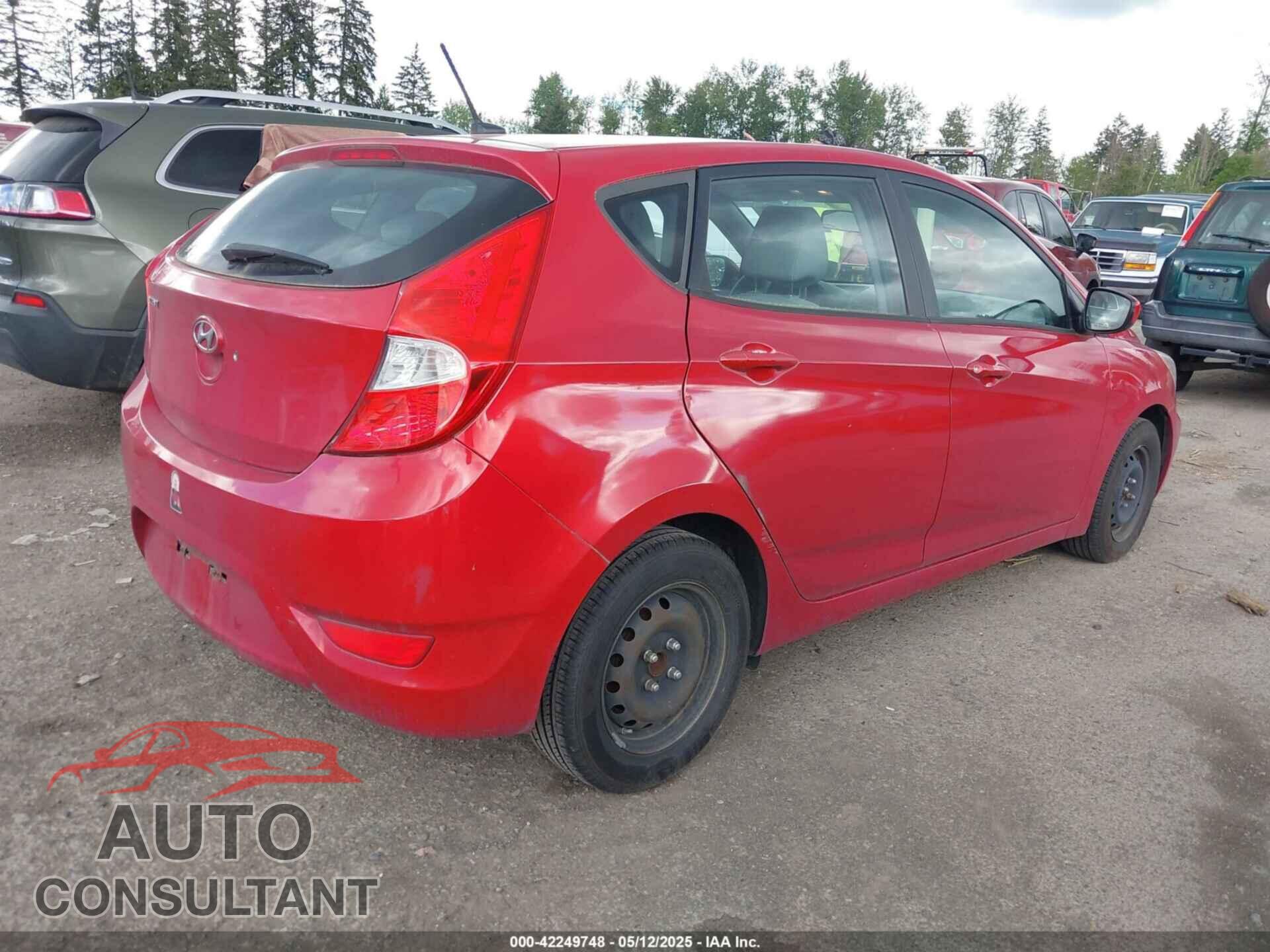 HYUNDAI ACCENT 2015 - KMHCT5AE5FU225135