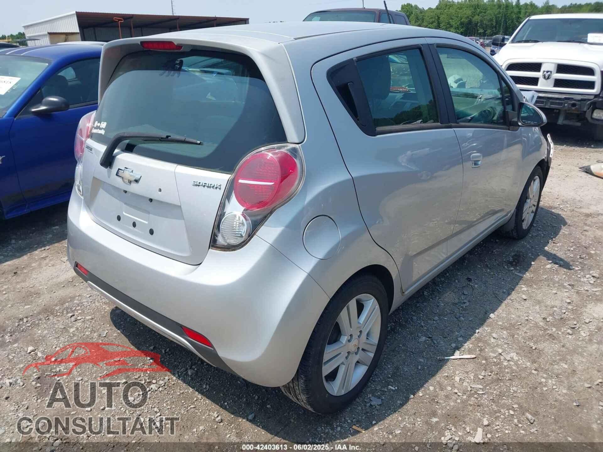 CHEVROLET SPARK 2013 - KL8CD6S9XDC519117