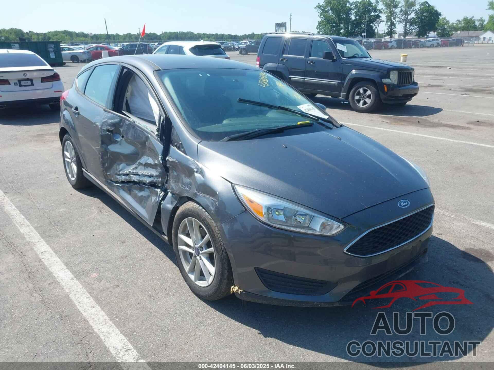 FORD FOCUS 2018 - 1FADP3K23JL295484