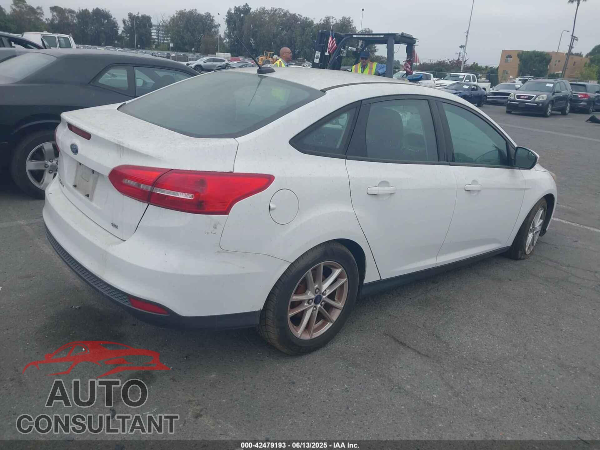 FORD FOCUS 2016 - 1FADP3F24GL255000