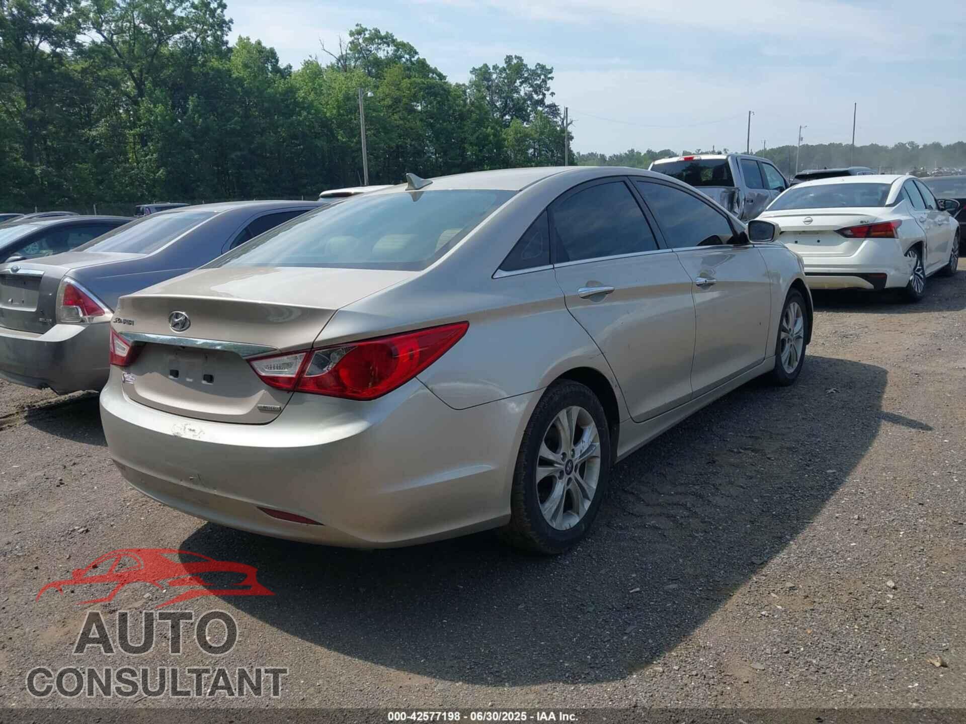 HYUNDAI SONATA 2011 - 5NPEC4AC5BH277570