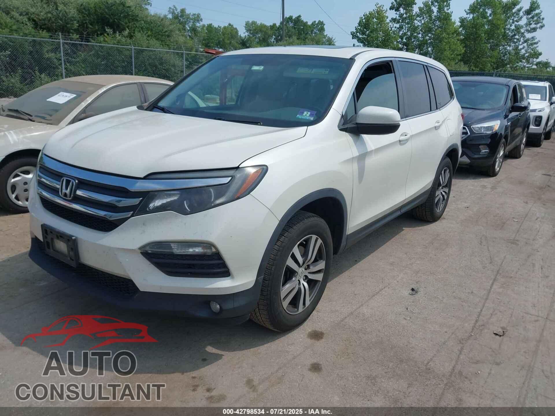 HONDA PILOT 2017 - 5FNYF6H5XHB005014