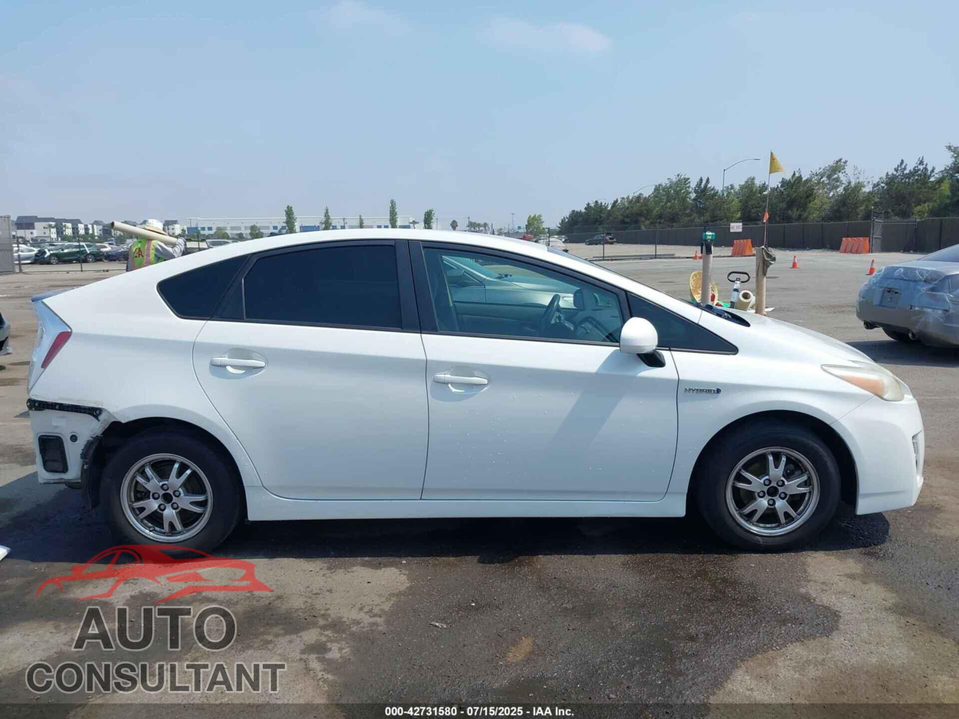 TOYOTA PRIUS 2011 - JTDKN3DU2B1371120