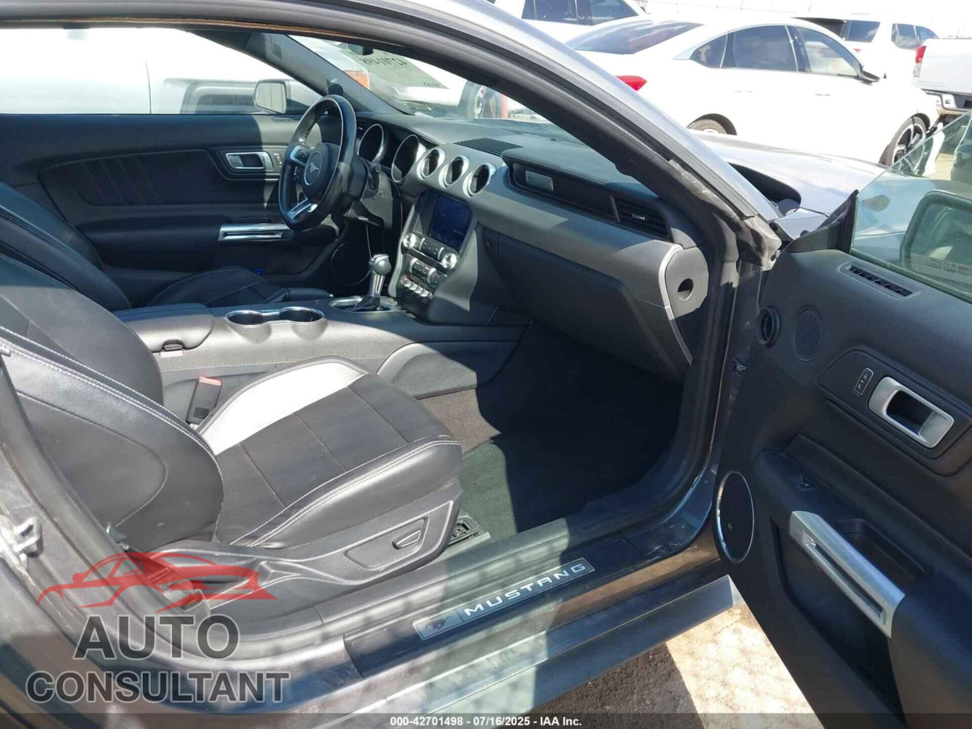 FORD MUSTANG 2022 - 1FA6P8TH9N5100846