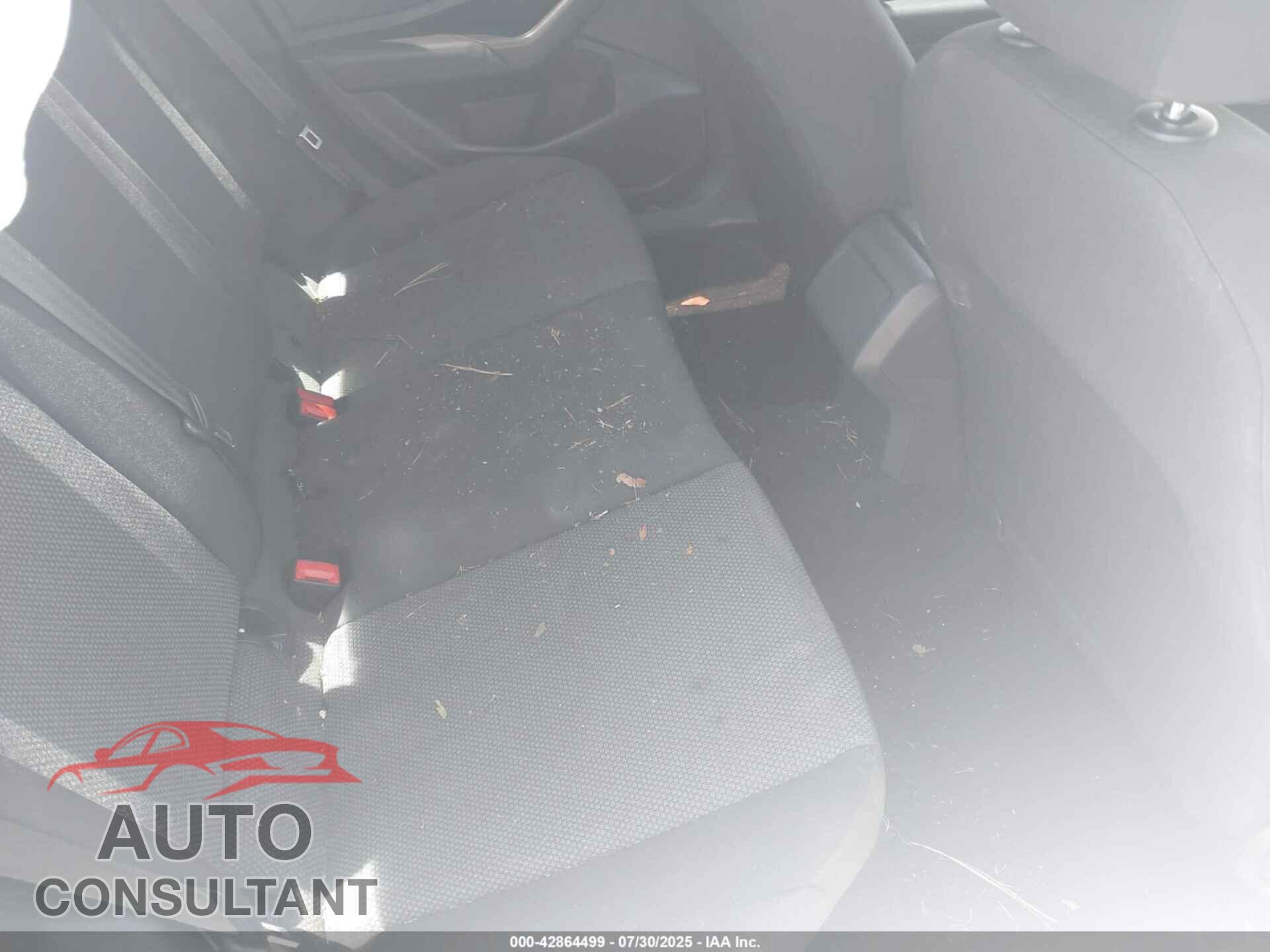 VOLKSWAGEN JETTA 2019 - 3VWCB7BUXKM243277