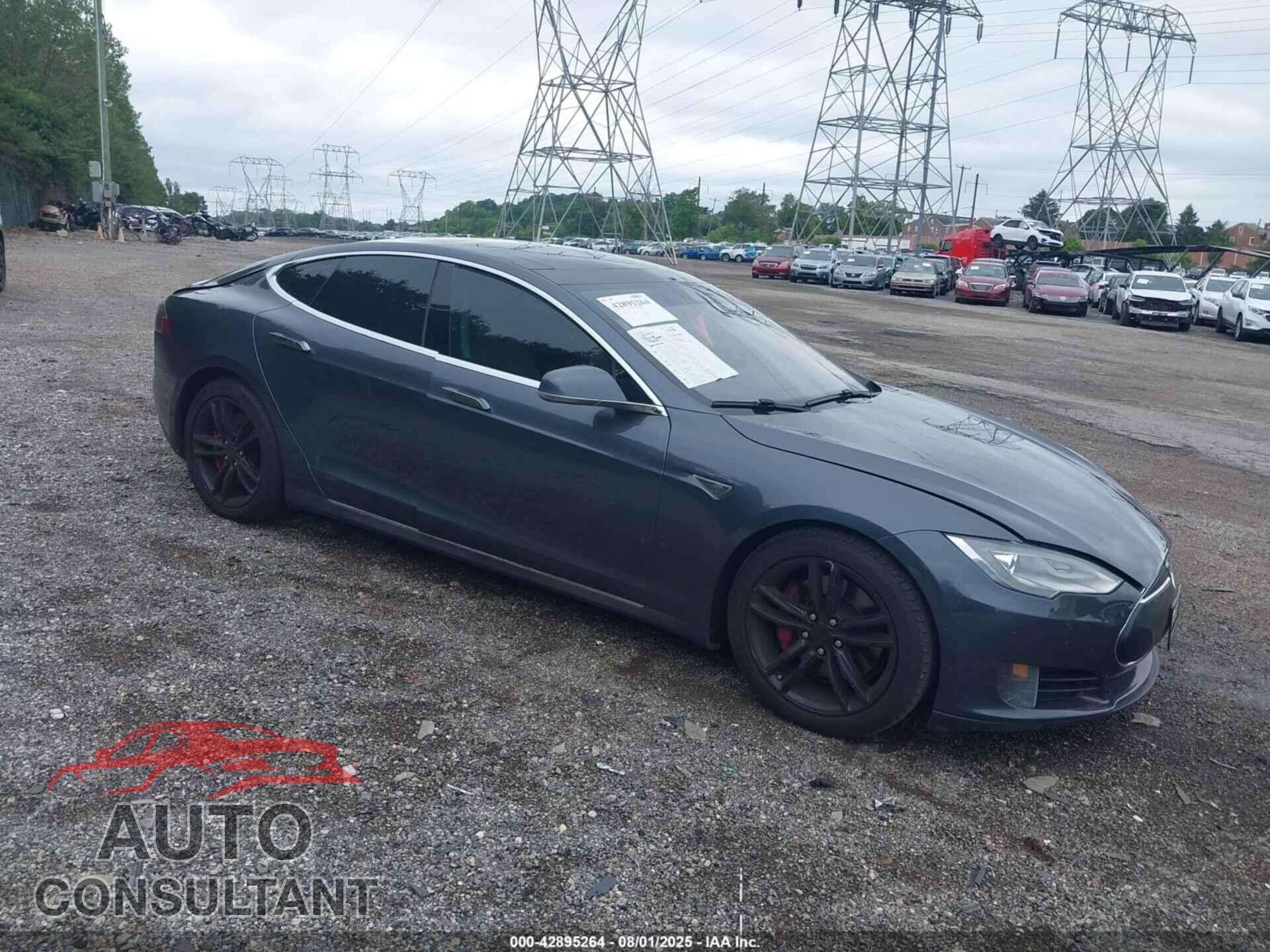 TESLA MODEL S 2015 - 5YJSA1H24FF089938