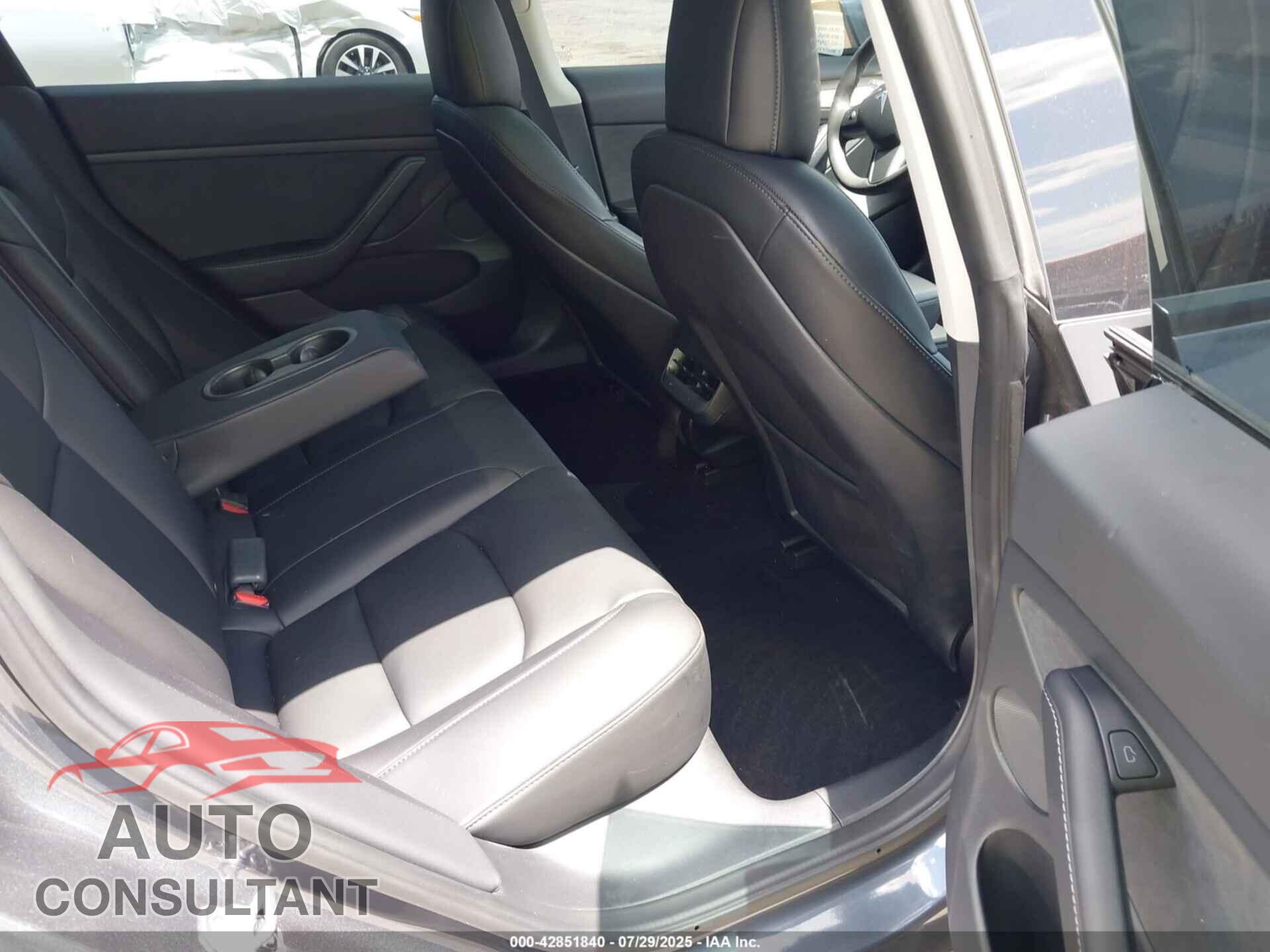 TESLA MODEL 3 2022 - 5YJ3E1EB9NF253518