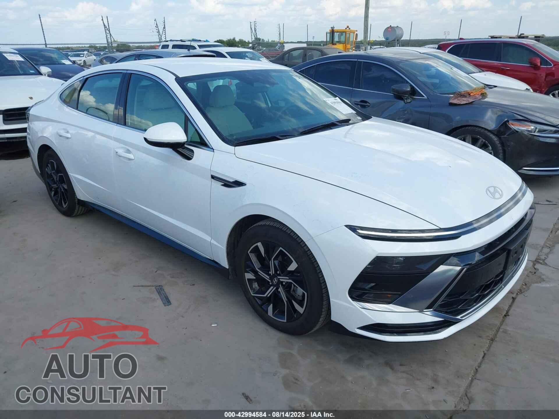 HYUNDAI SONATA 2025 - KMHL64JA5SA470978