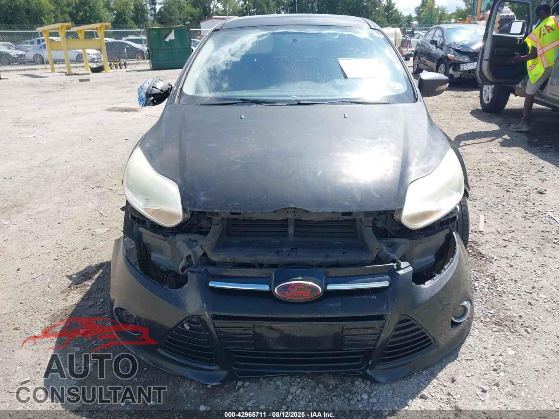 FORD FOCUS 2012 - 1FAHP3K25CL287262