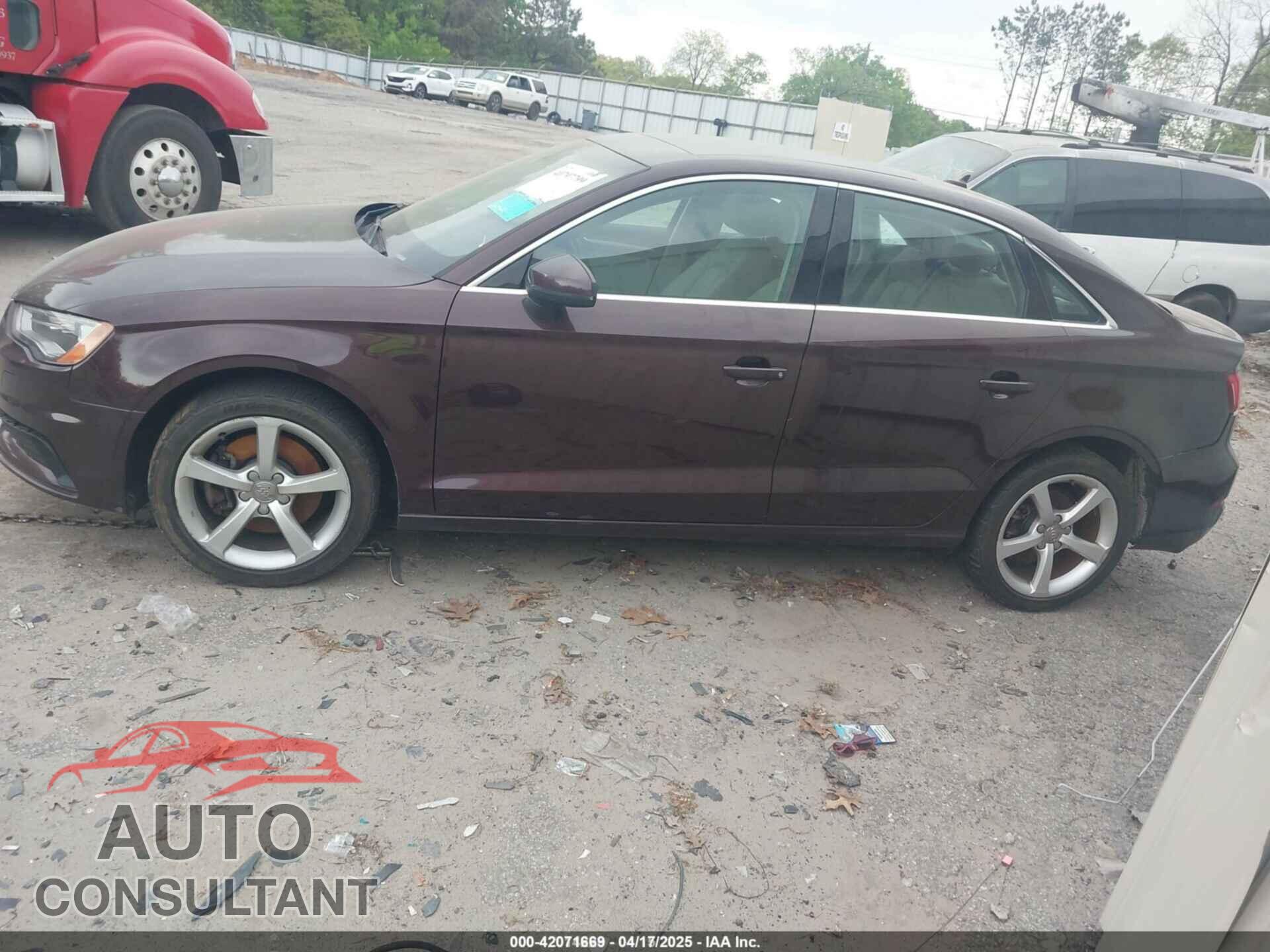 AUDI A3 2015 - WAUBFGFFXF1055261