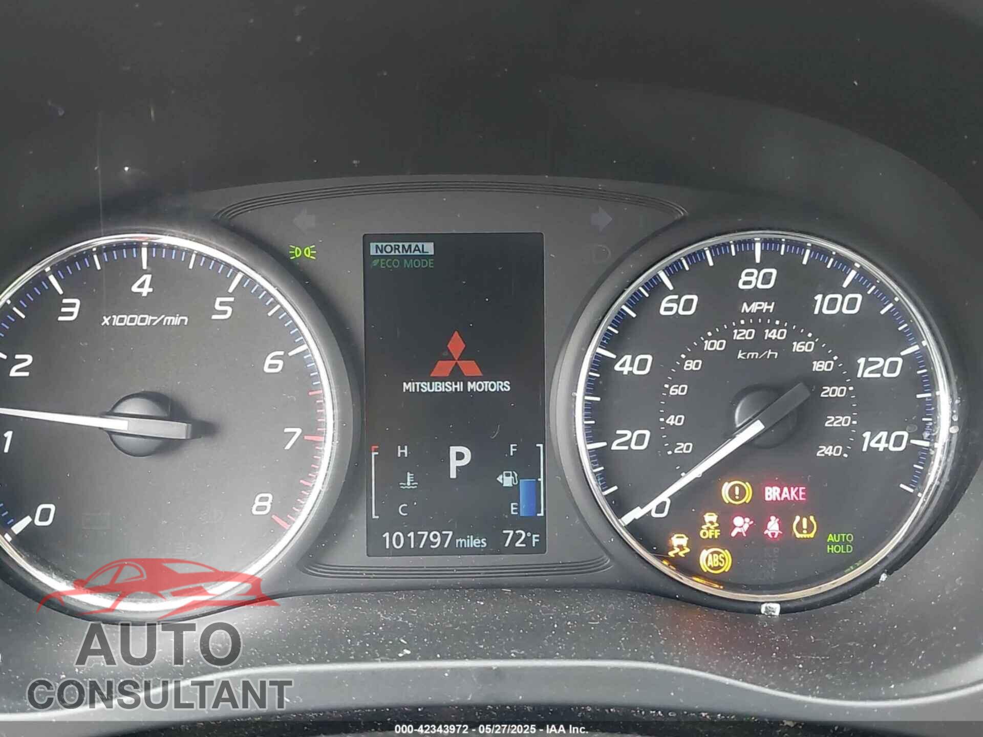 MITSUBISHI OUTLANDER 2019 - JA4AZ3A33KZ048024