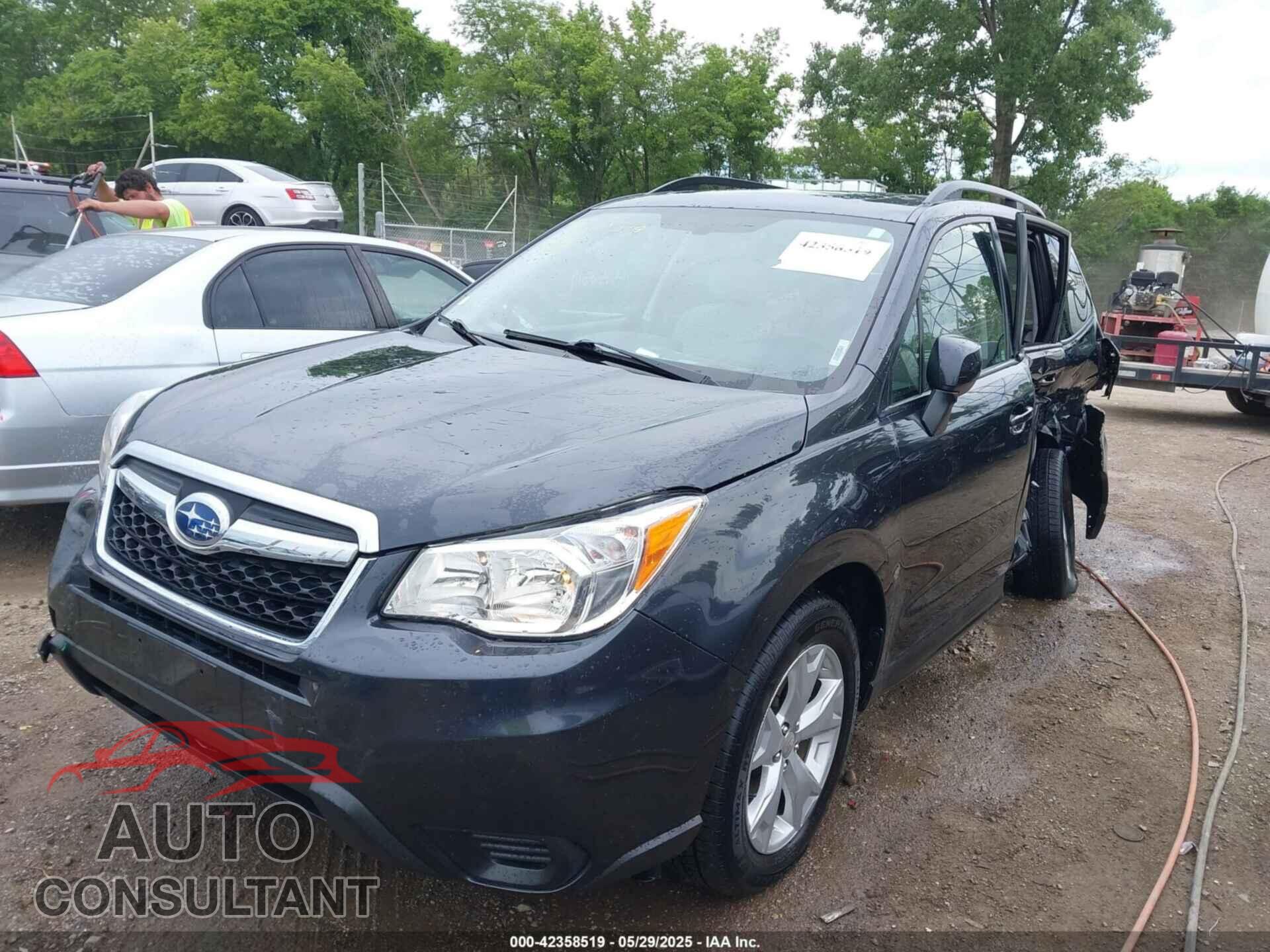 SUBARU FORESTER 2015 - JF2SJADC7FH811385