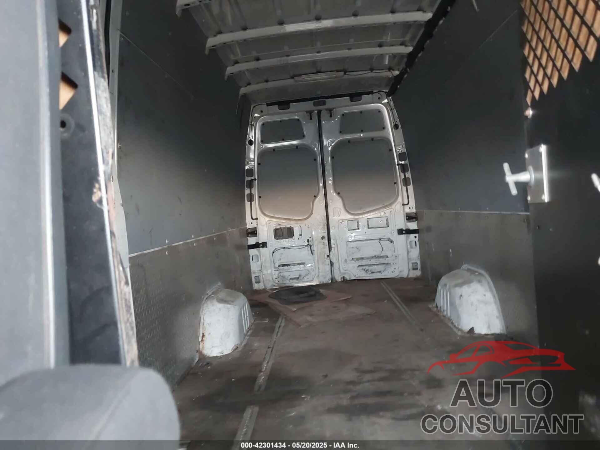 MERCEDES-BENZ SPRINTER 2010 - WD3PE8CC3A5433928