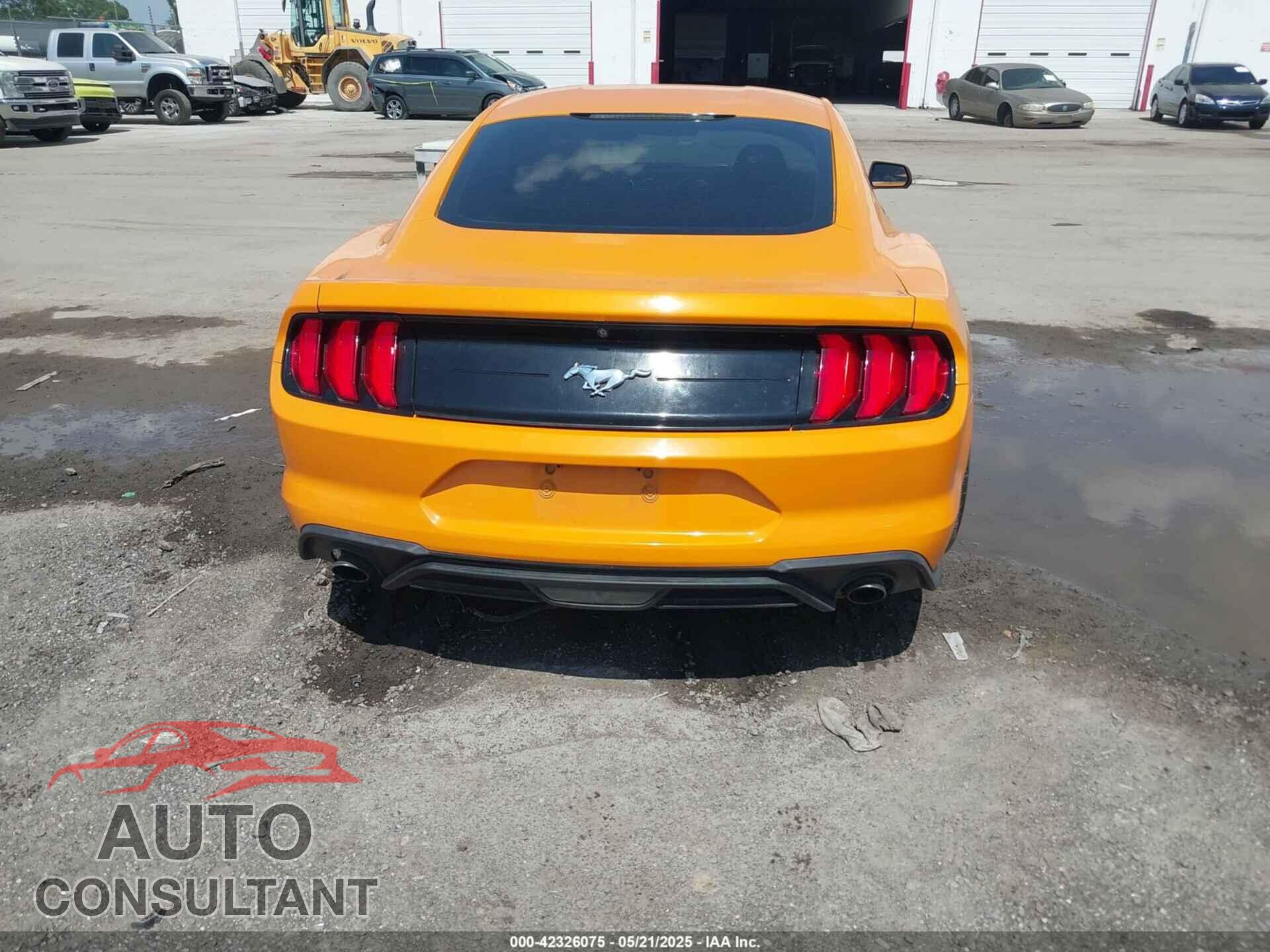 FORD MUSTANG 2018 - 1FA6P8TH1J5162302
