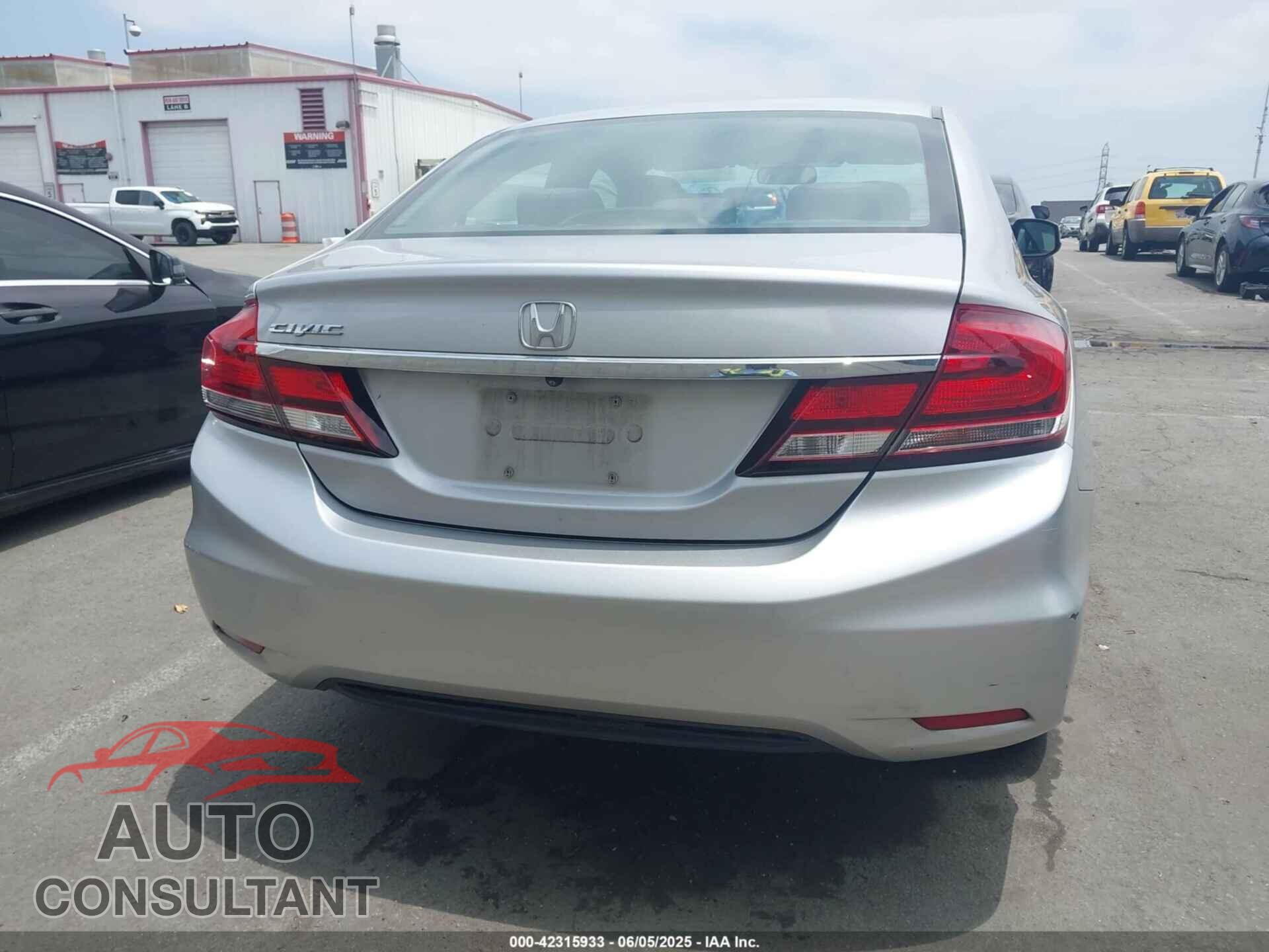 HONDA CIVIC 2013 - 19XFB2F55DE204406