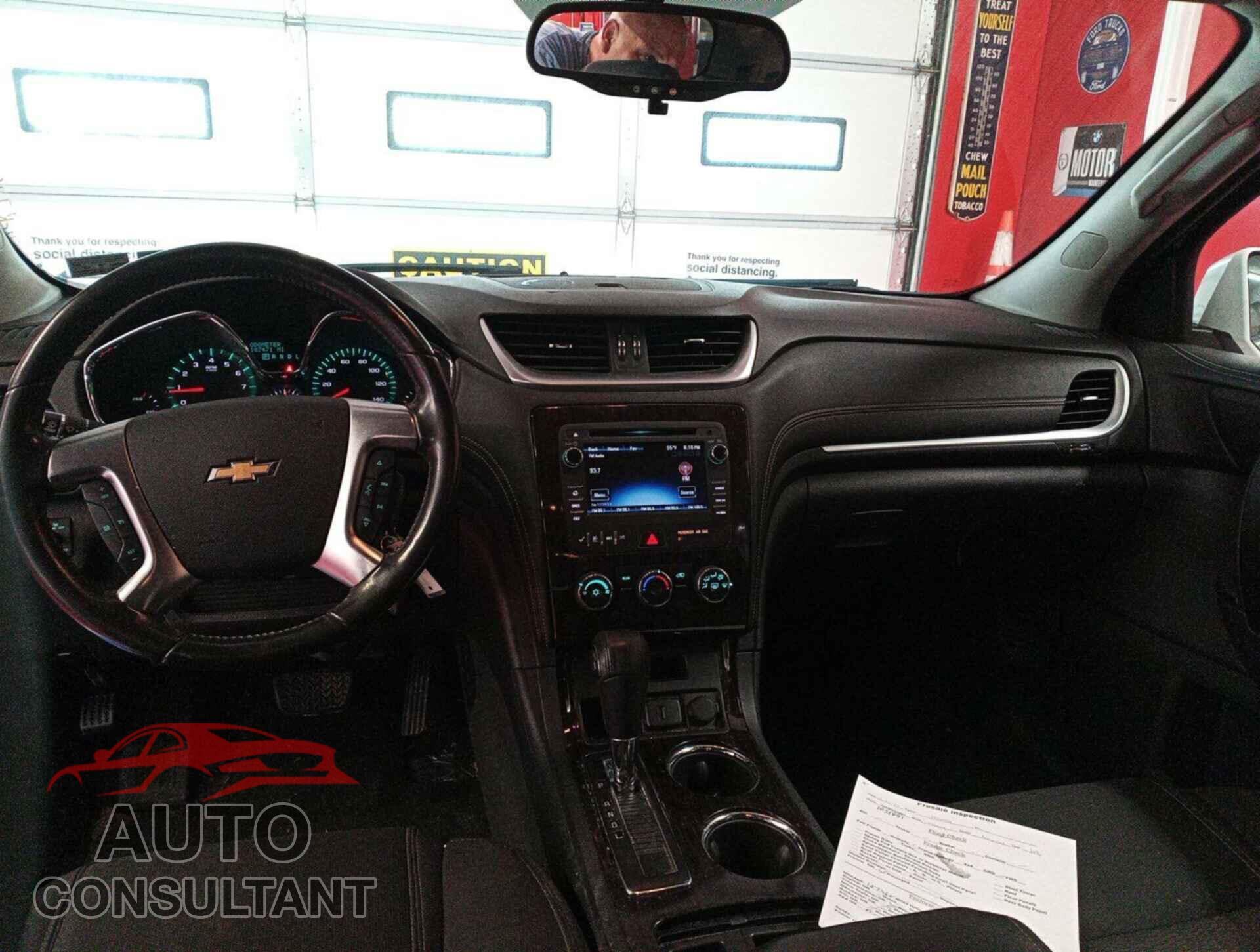CHEVROLET TRAVERSE 2017 - 1GNKVGKD4HJ112848