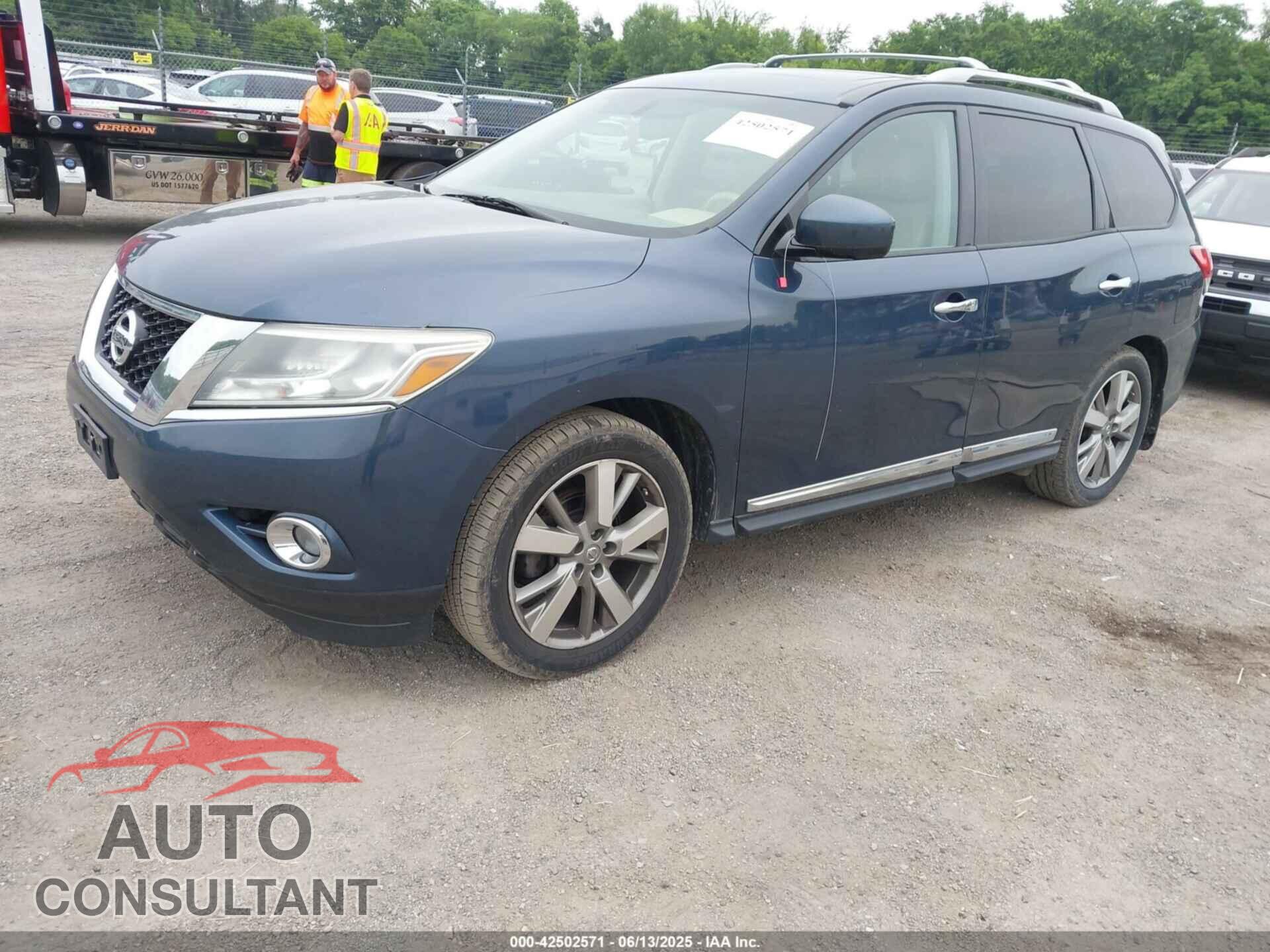 NISSAN PATHFINDER 2013 - 5N1AR2MM2DC673343