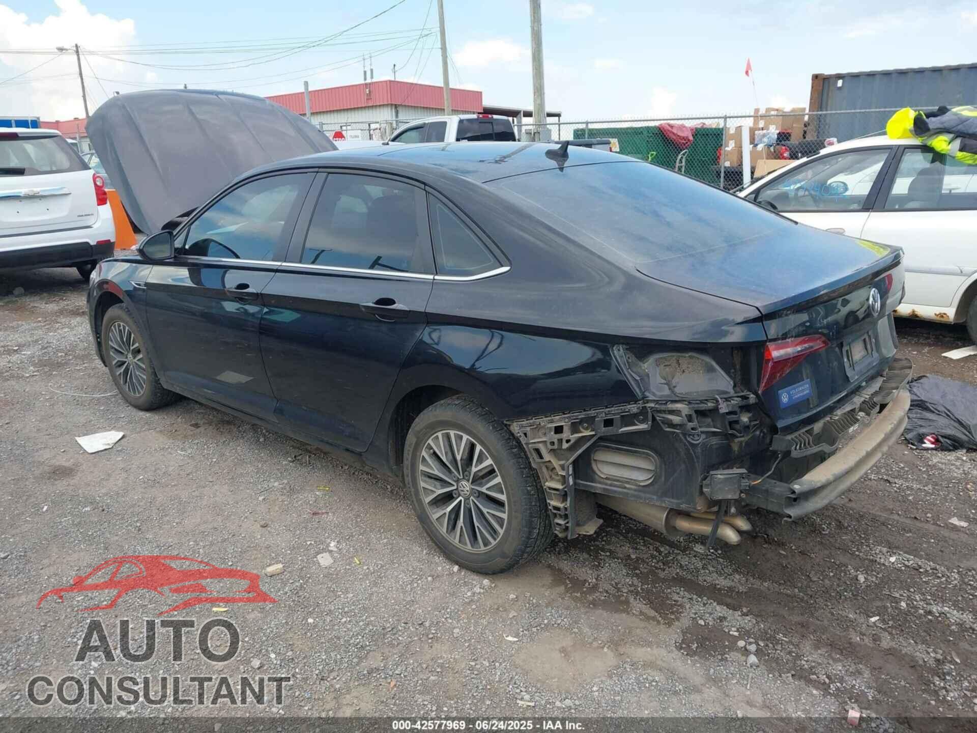 VOLKSWAGEN JETTA 2019 - 3VWEB7BU6KM210737